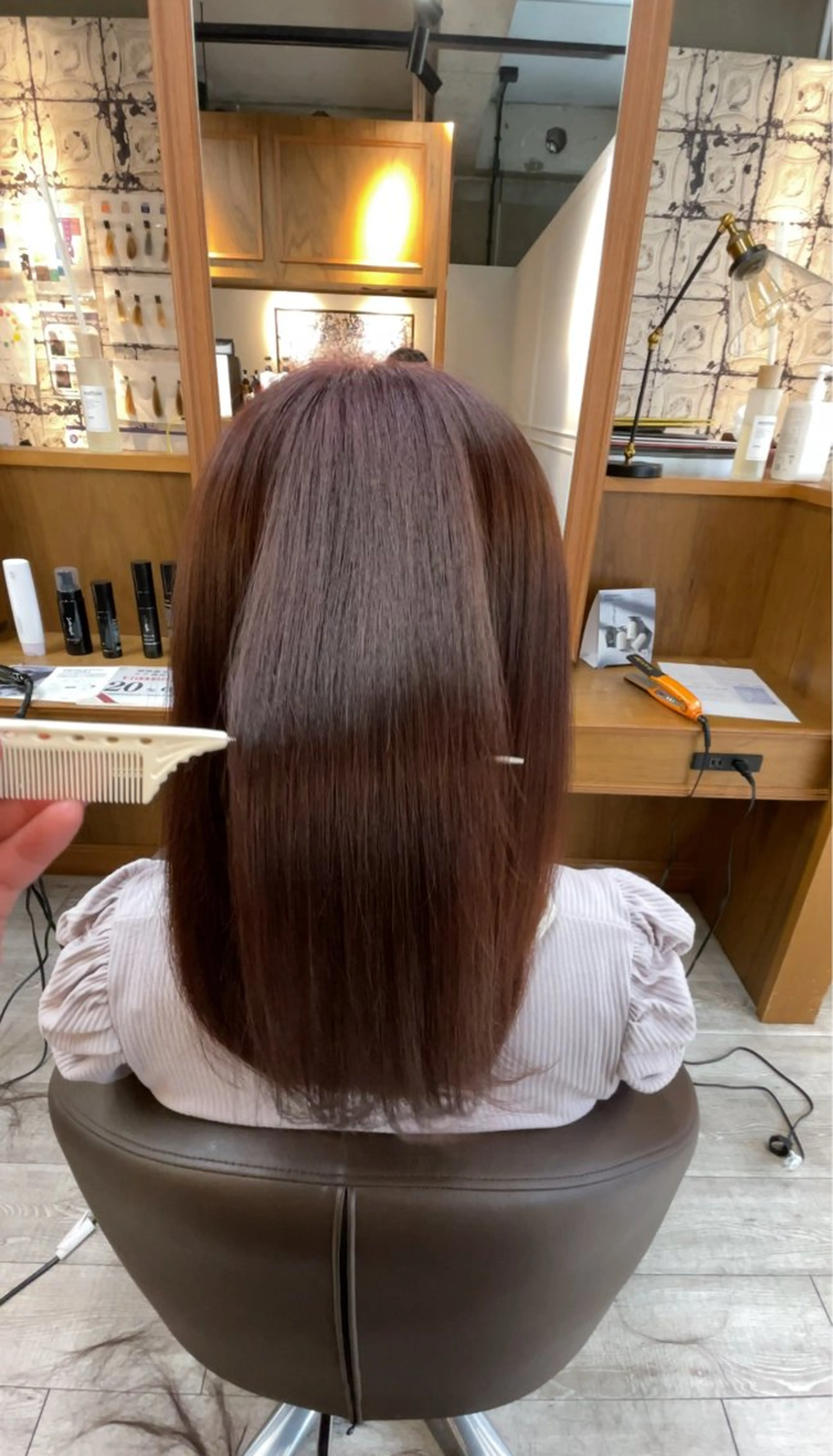 ミディアム ヘアカラー トリートメント れい|髪質改善| カラー|高槻|大阪のヘアスタイル