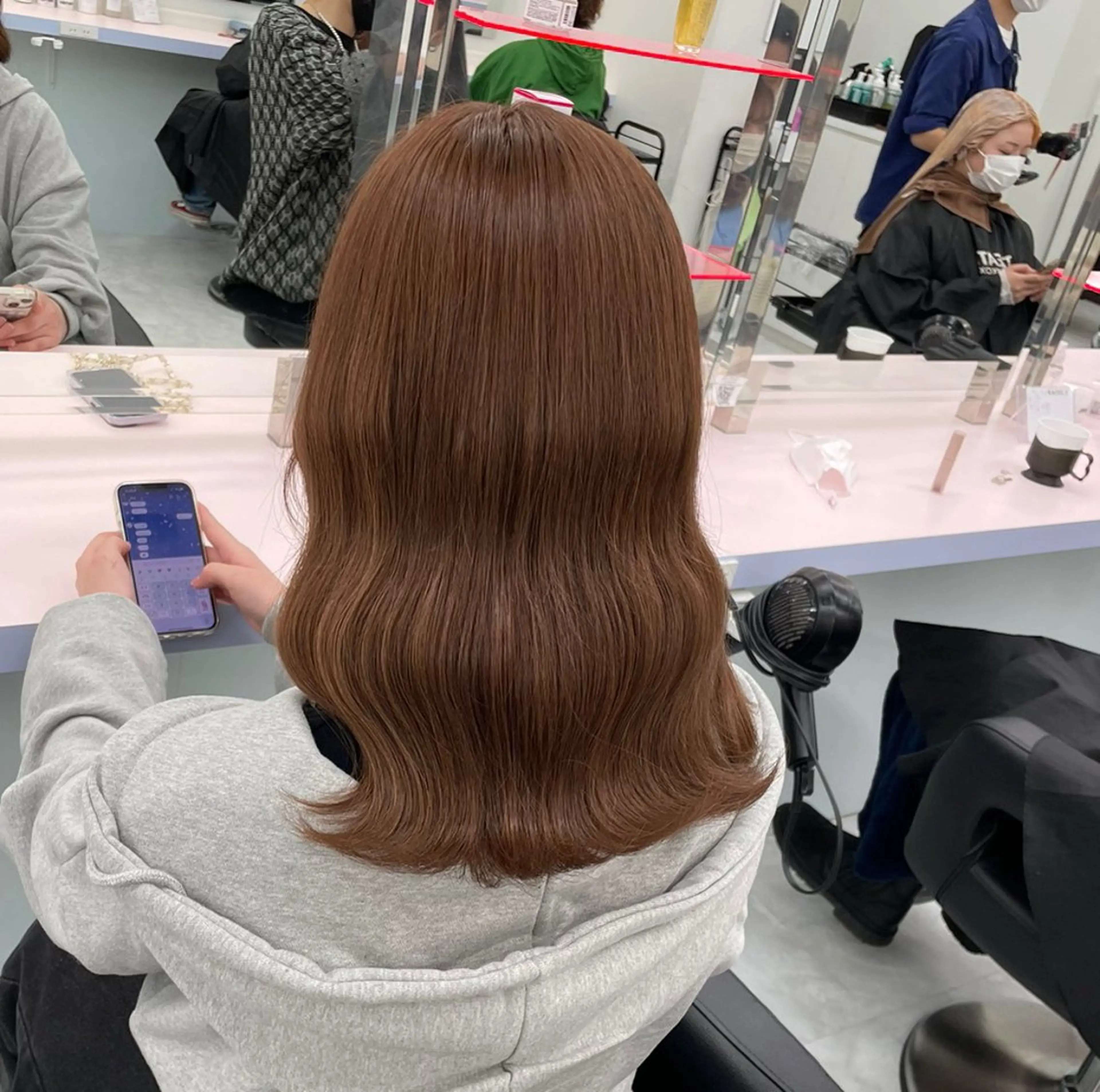 セミロング カラー パーマ ヘアアレンジ メンズ 🤍透明感カラー🤍 似合わせ🤍AINEのヘアスタイル