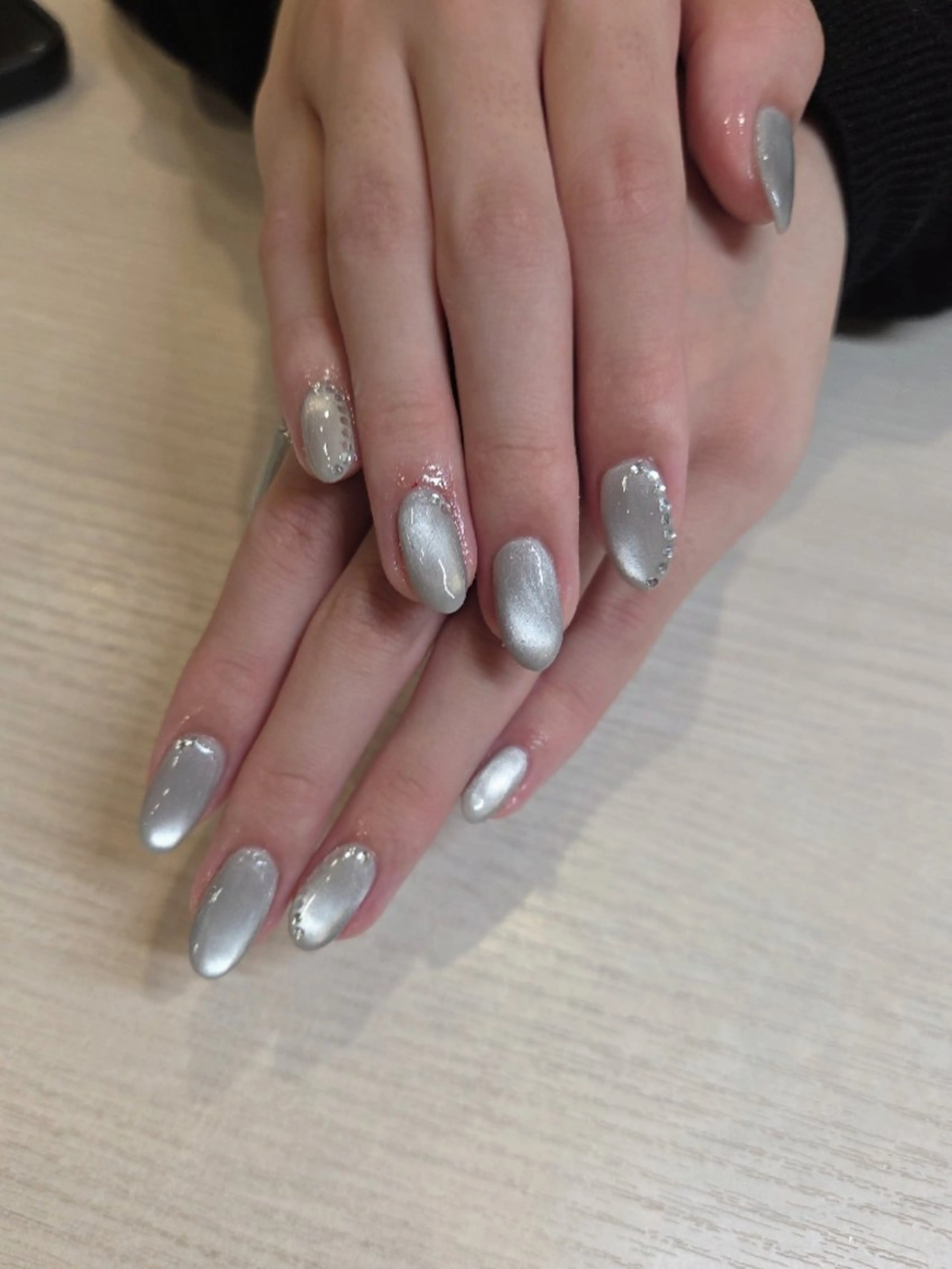 ネイル ハンドネイル 関口 友菜のヘアスタイル