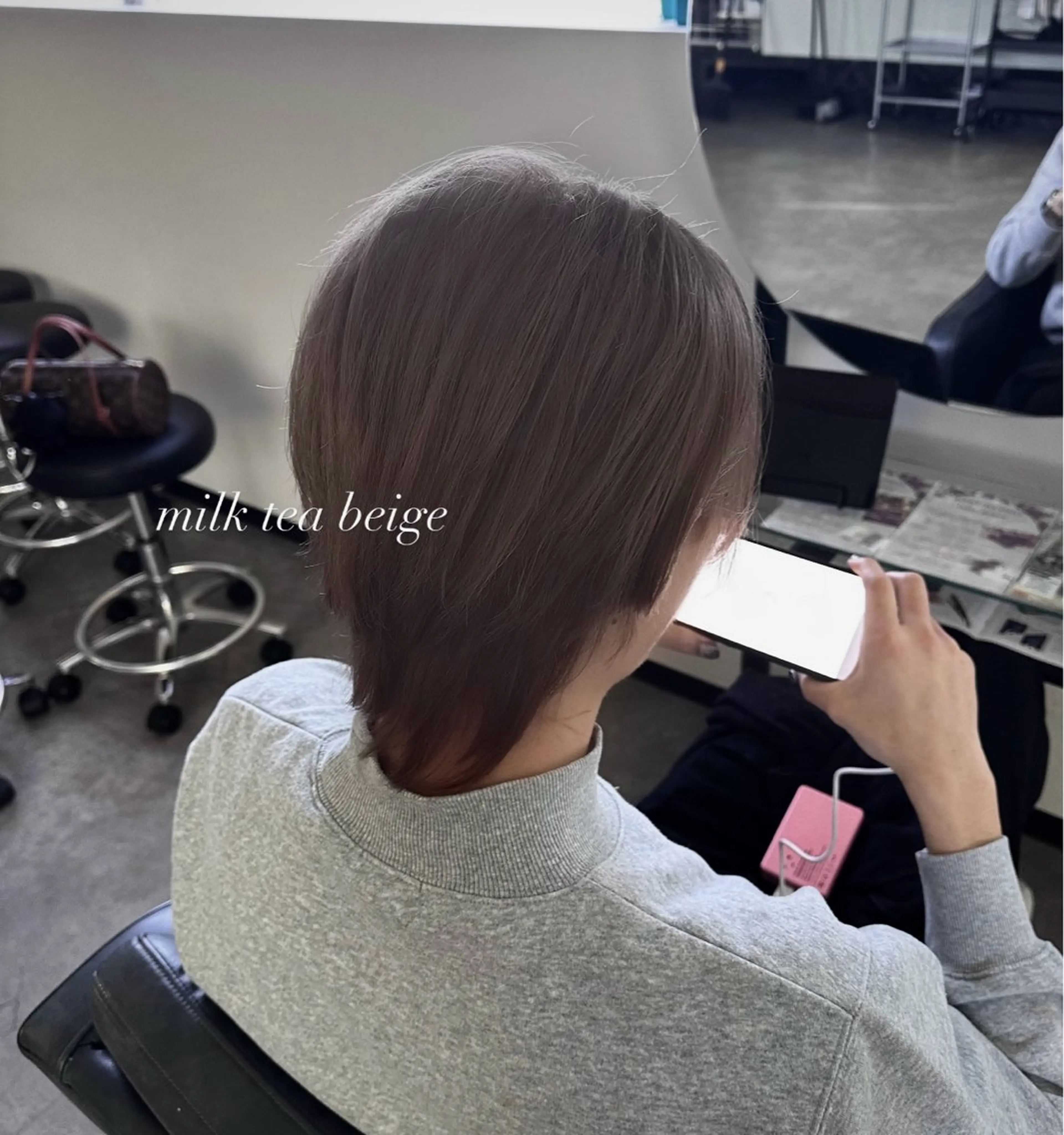 カラー メンズ メンズブリーチ ベージュカラー ブリーチ ミルクティーベージュ ヘアカラー 透明感カラー/ メンズパーマ/竜希のヘアスタイル
