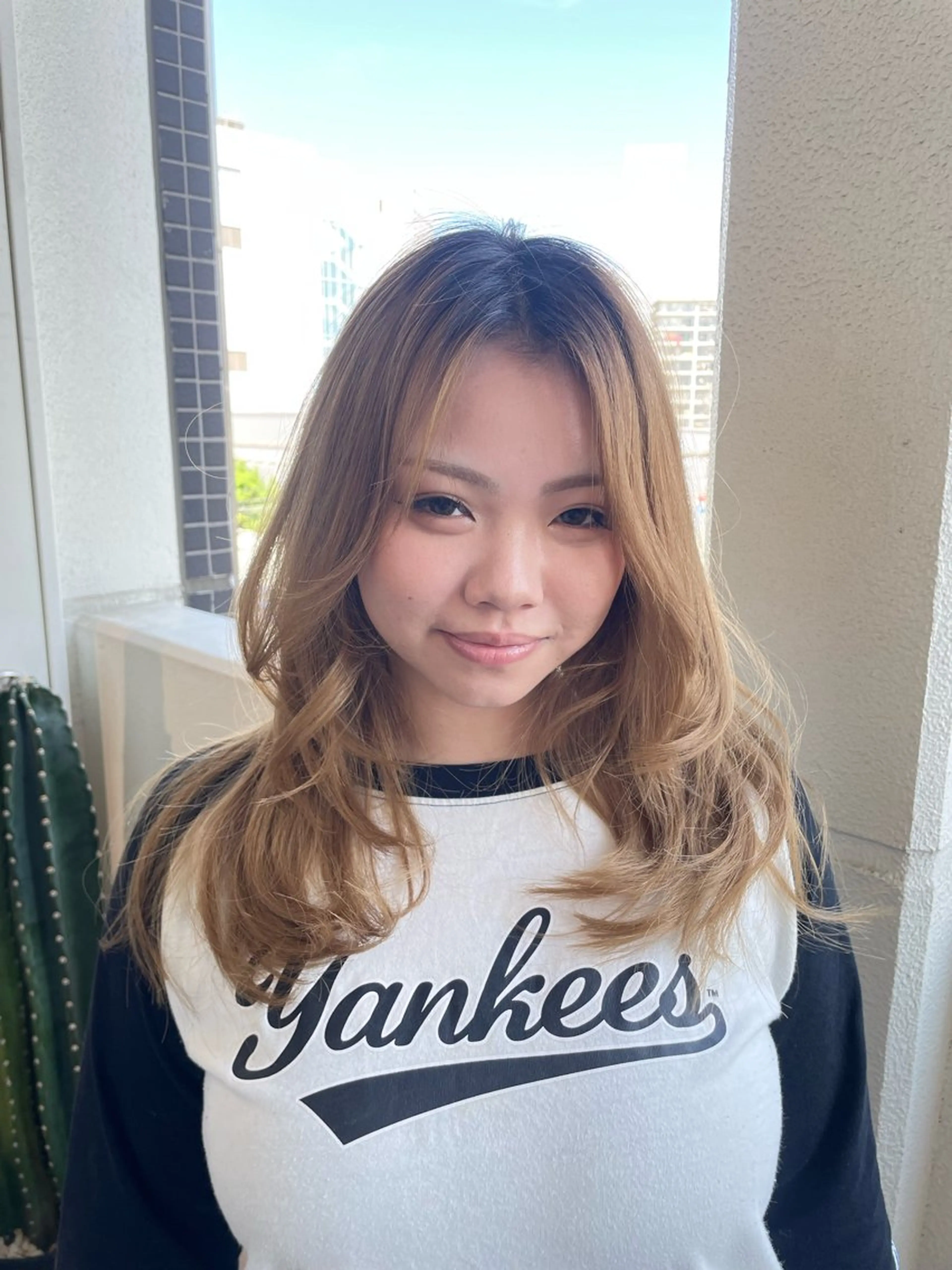 セミロング カット Toiro 横浜所属・🎀レイヤー/パーマ カラー/ai🎀のヘアスタイル