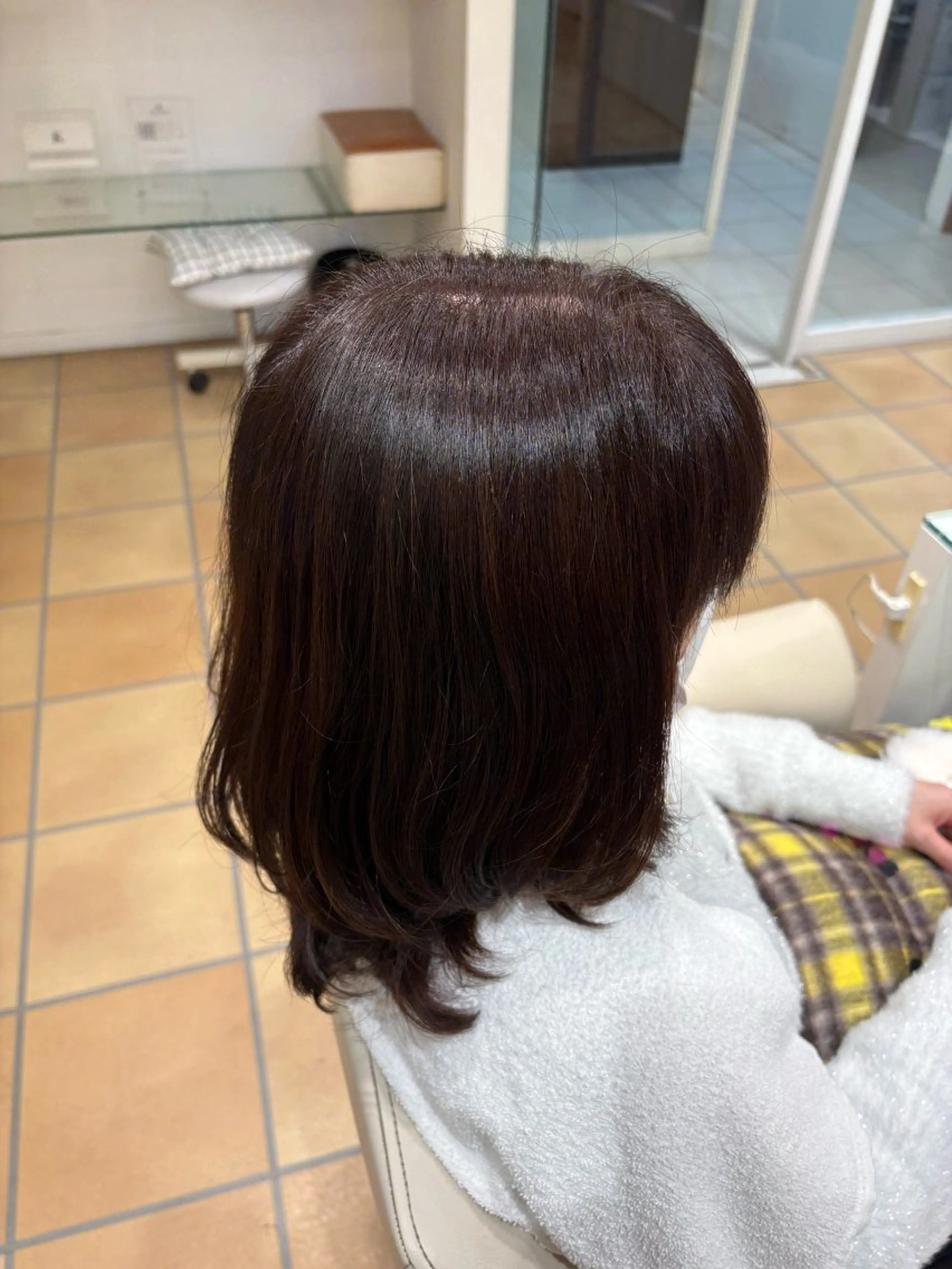 💗女性限定💗〔暗めにしたい方のみ❣️〕イルミナカラー使用！ブリーチなしワンカラーの写真