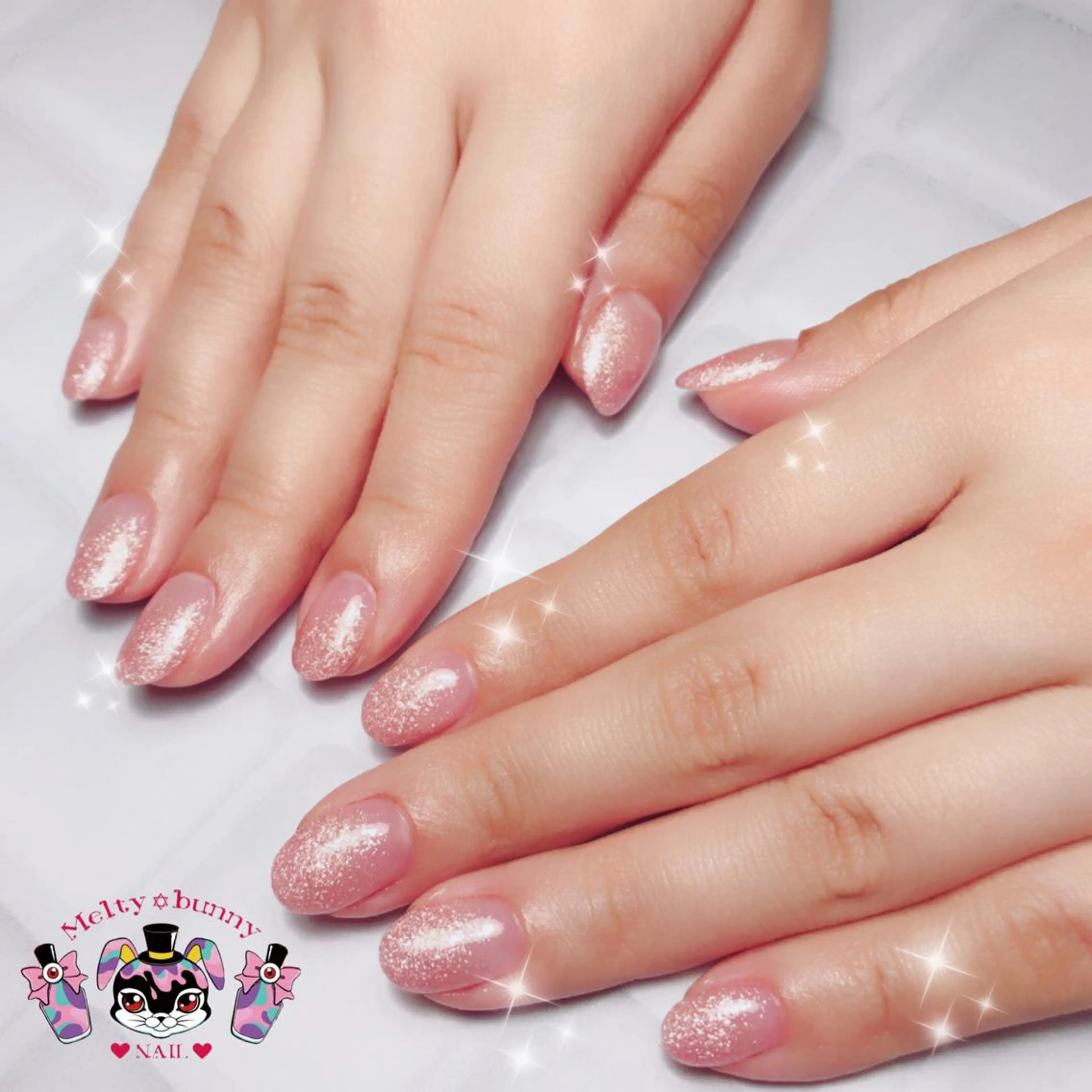 ネイル ラメ(グリッター) ラメグラデーション 深爪を断らない スカルプ高評価店のネイルデザイン