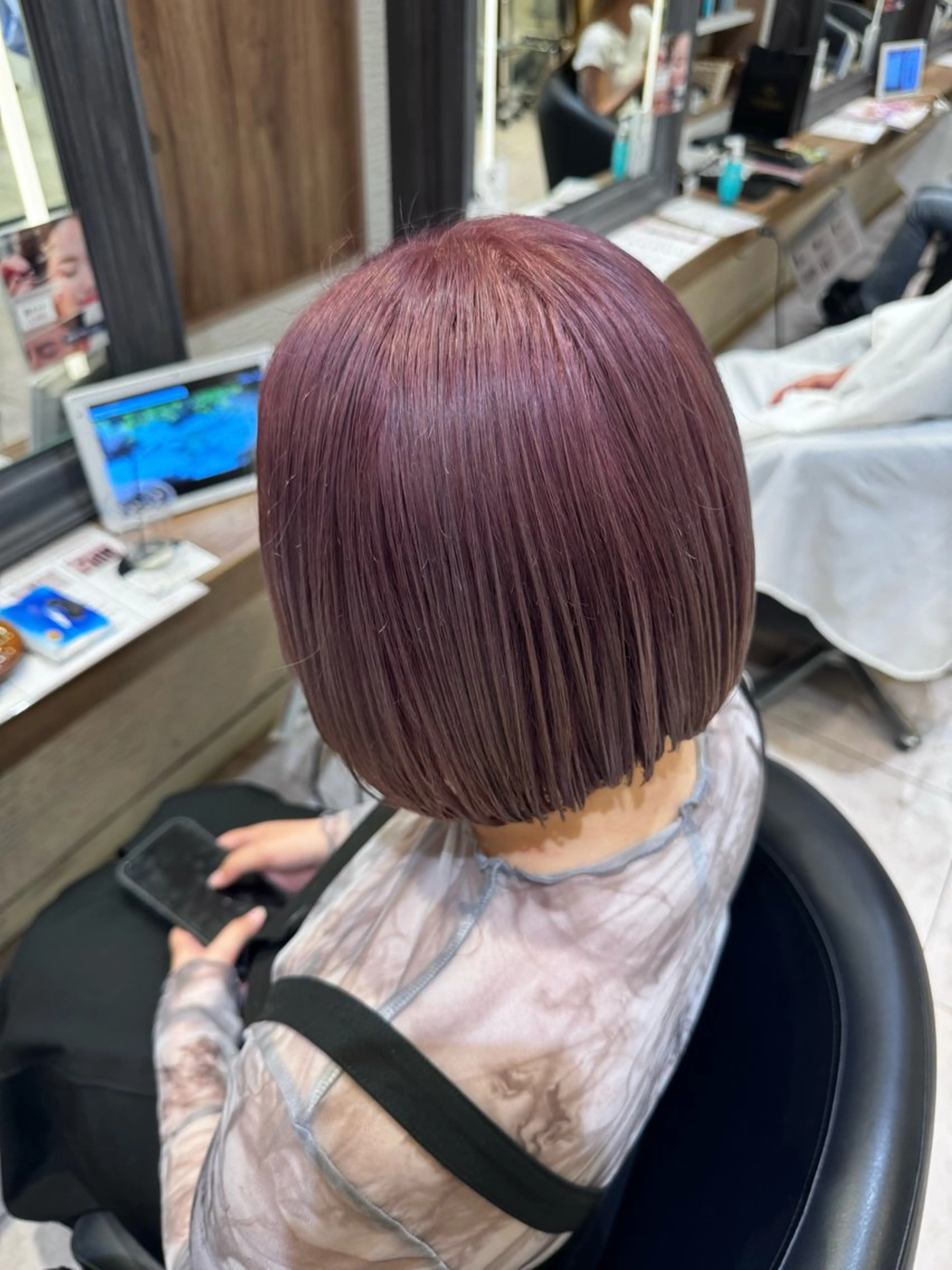 カラー 🐺ウルフ× ハイトーン🐺MOEのヘアスタイル