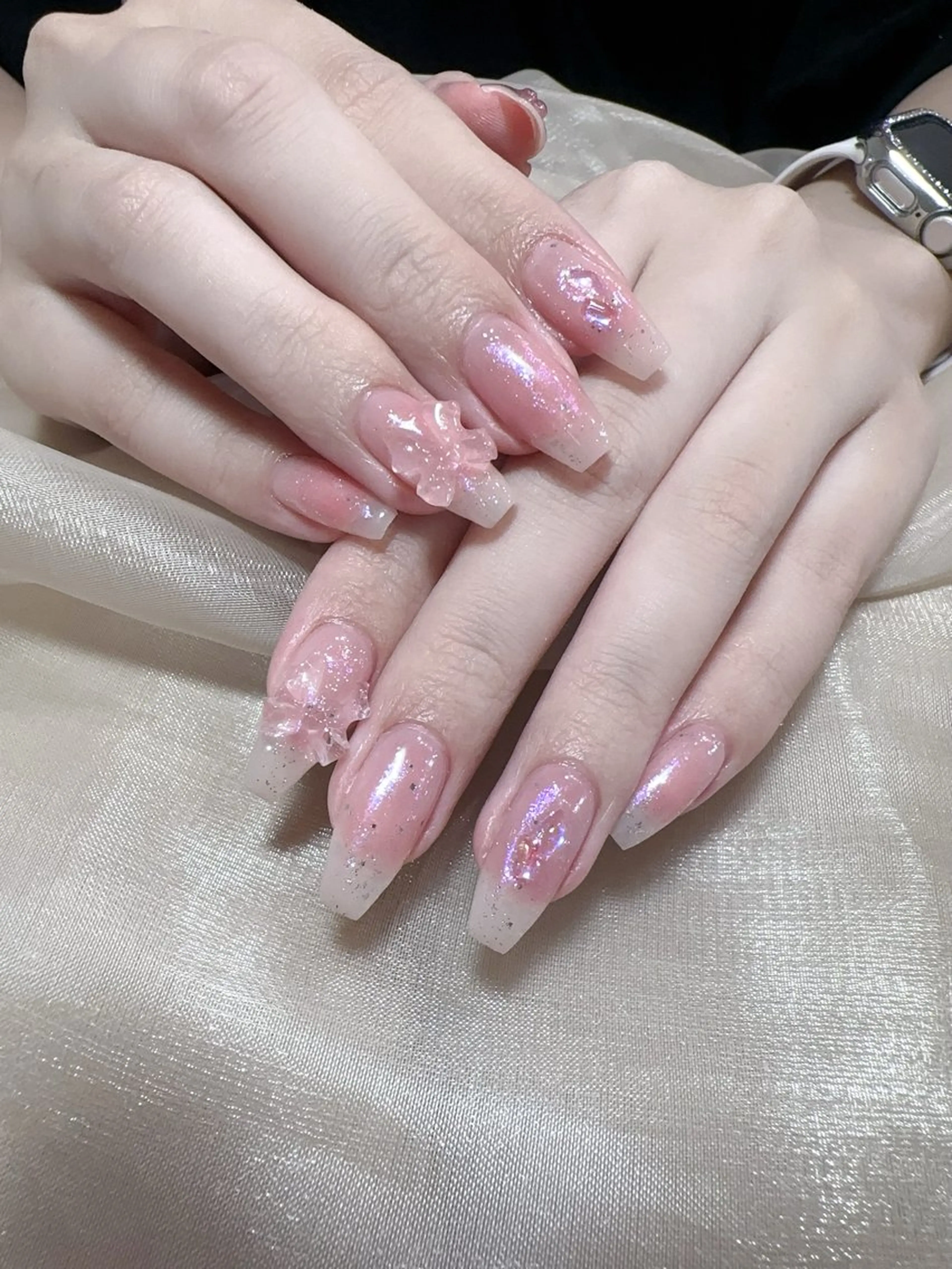 ネイル ハンドネイル &ME タカのネイルデザイン