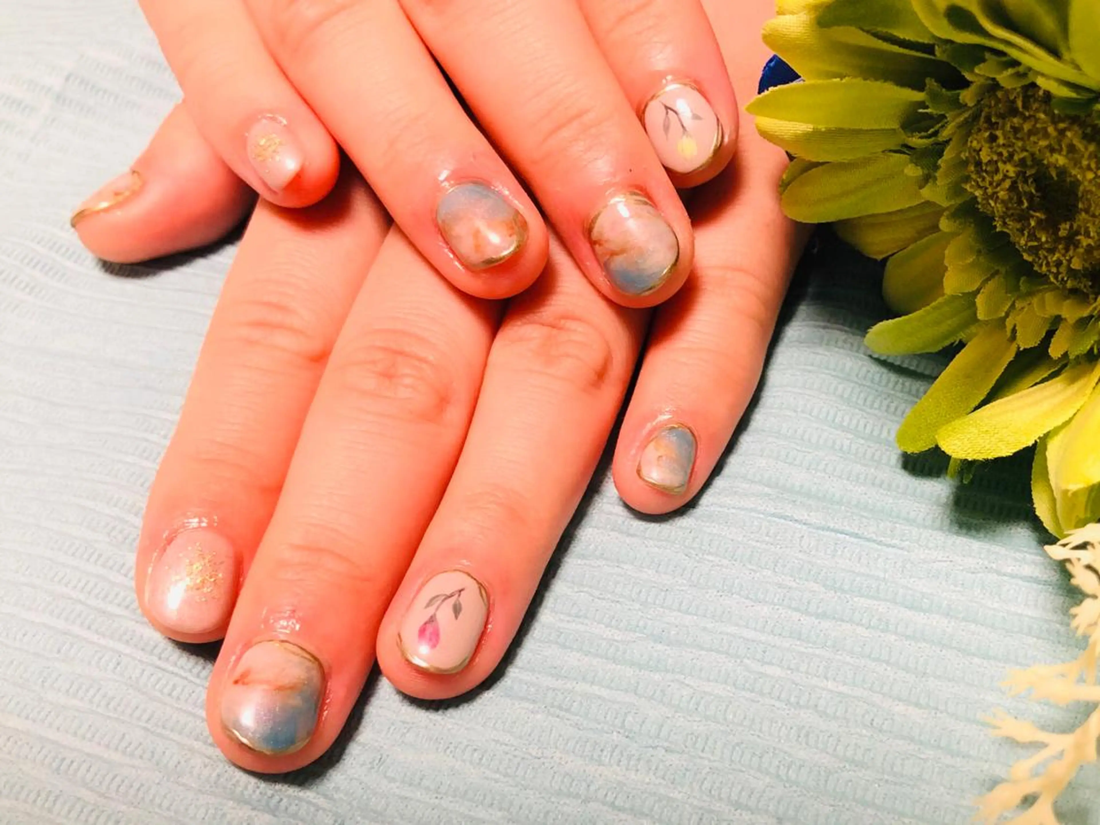 ネイル 藍野 裕子のネイルデザイン