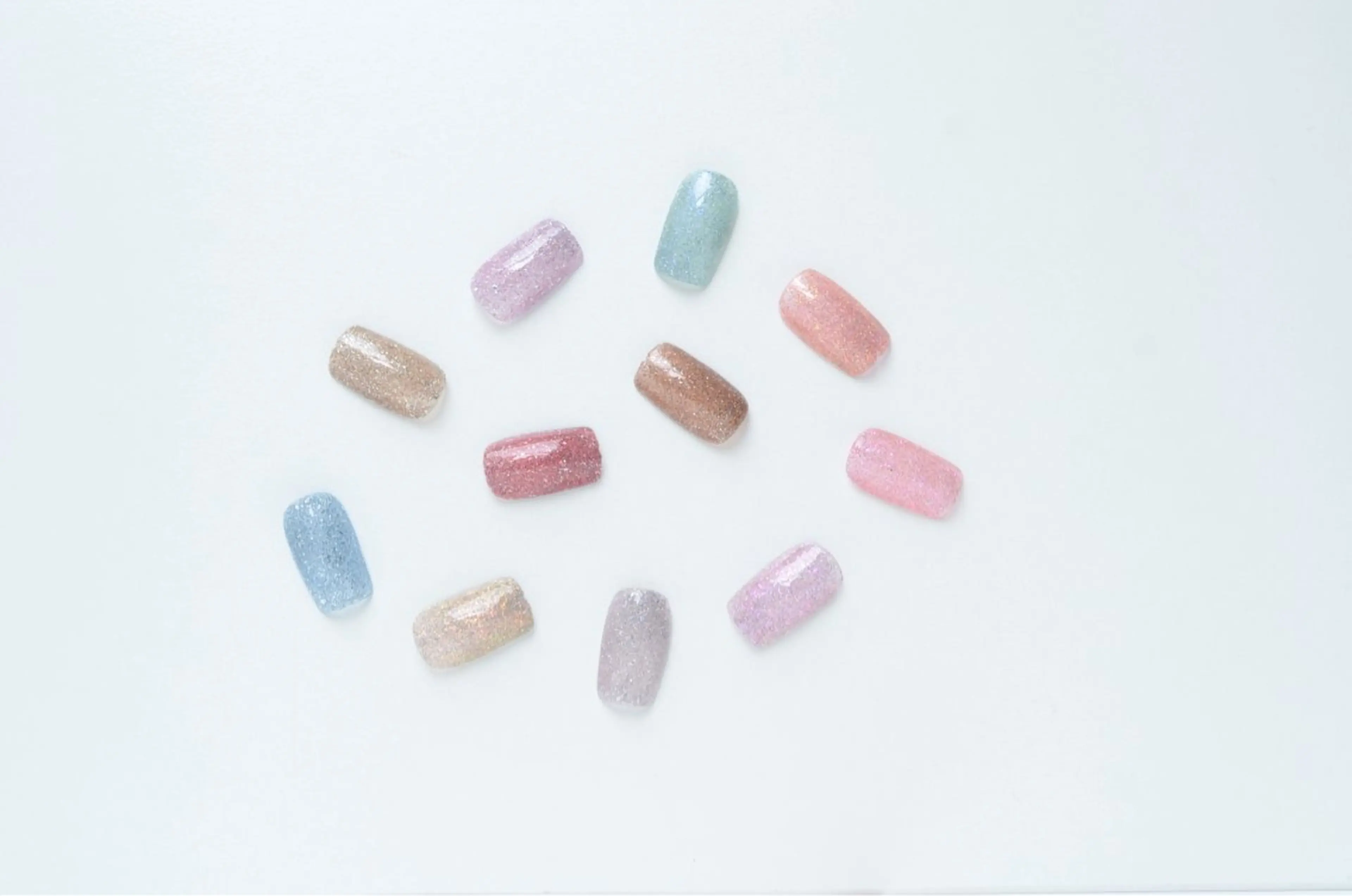ネイル フラッシュネイル キラキラネイル Nail Salon Lindaのネイルデザイン