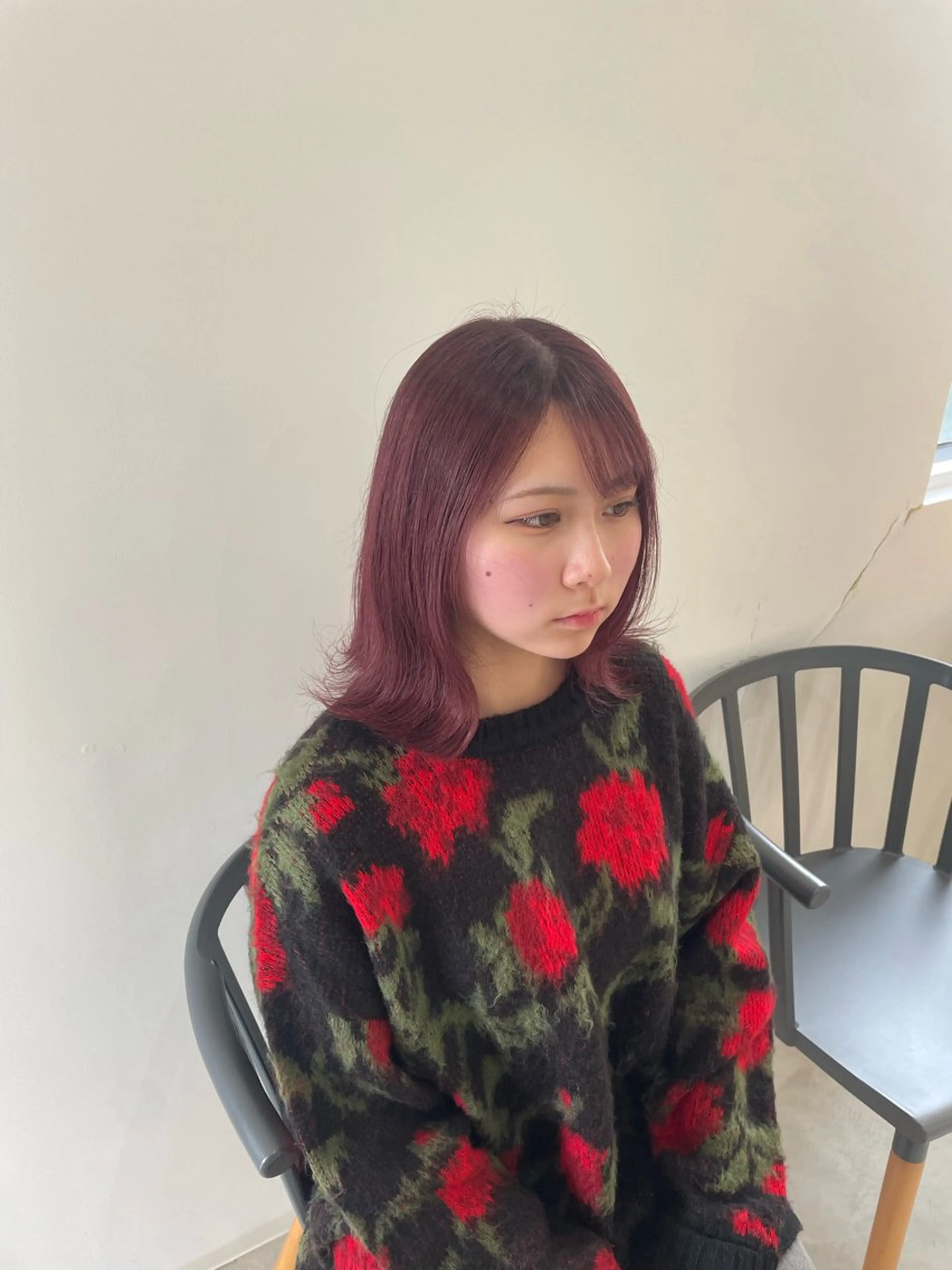 ミディアム レッドブラウン 西能 心音のヘアスタイル