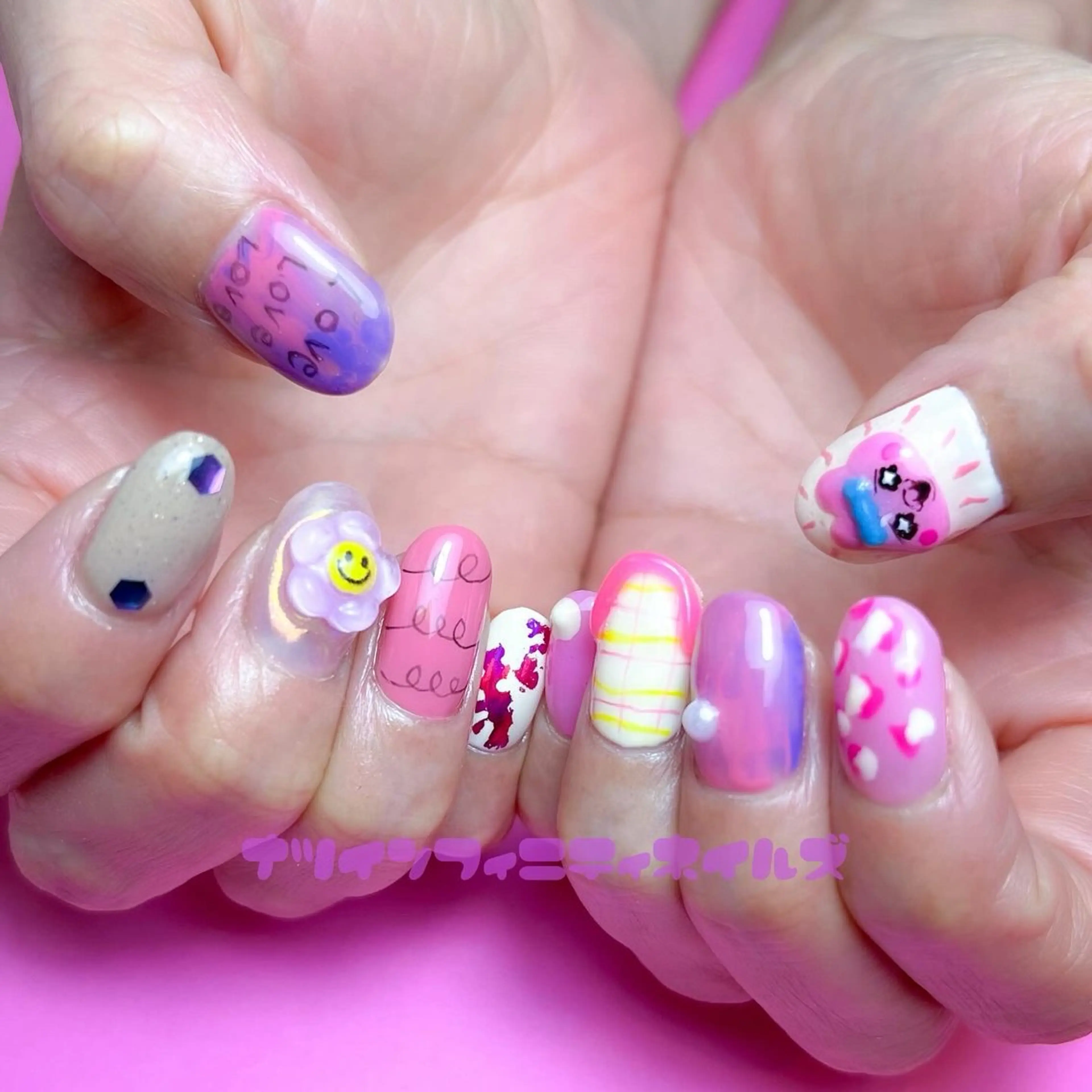 ネイル ピンク ハンドネイル ハンドケア ナツインフィニティ ネイルズ(なつ)のネイルデザイン