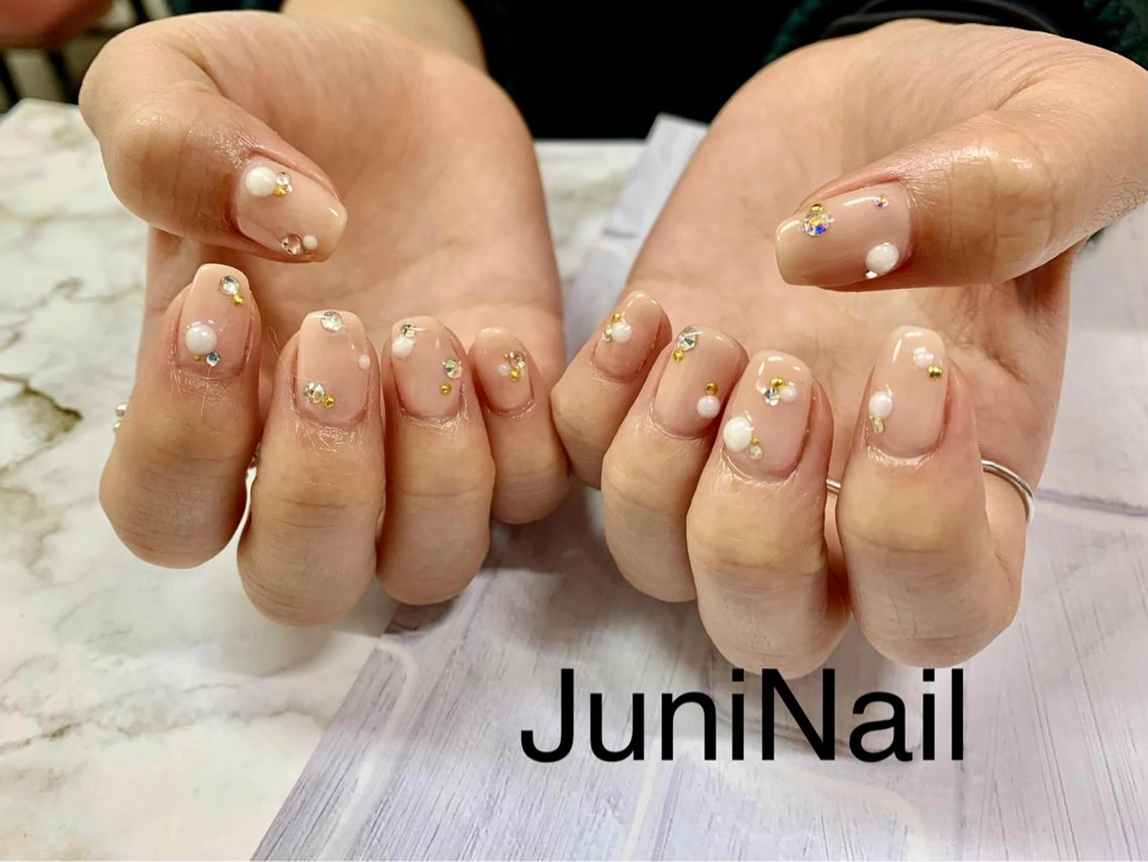 ネイル ハンドネイル JuniNail 주니네일🇰🇷suのネイルデザイン
