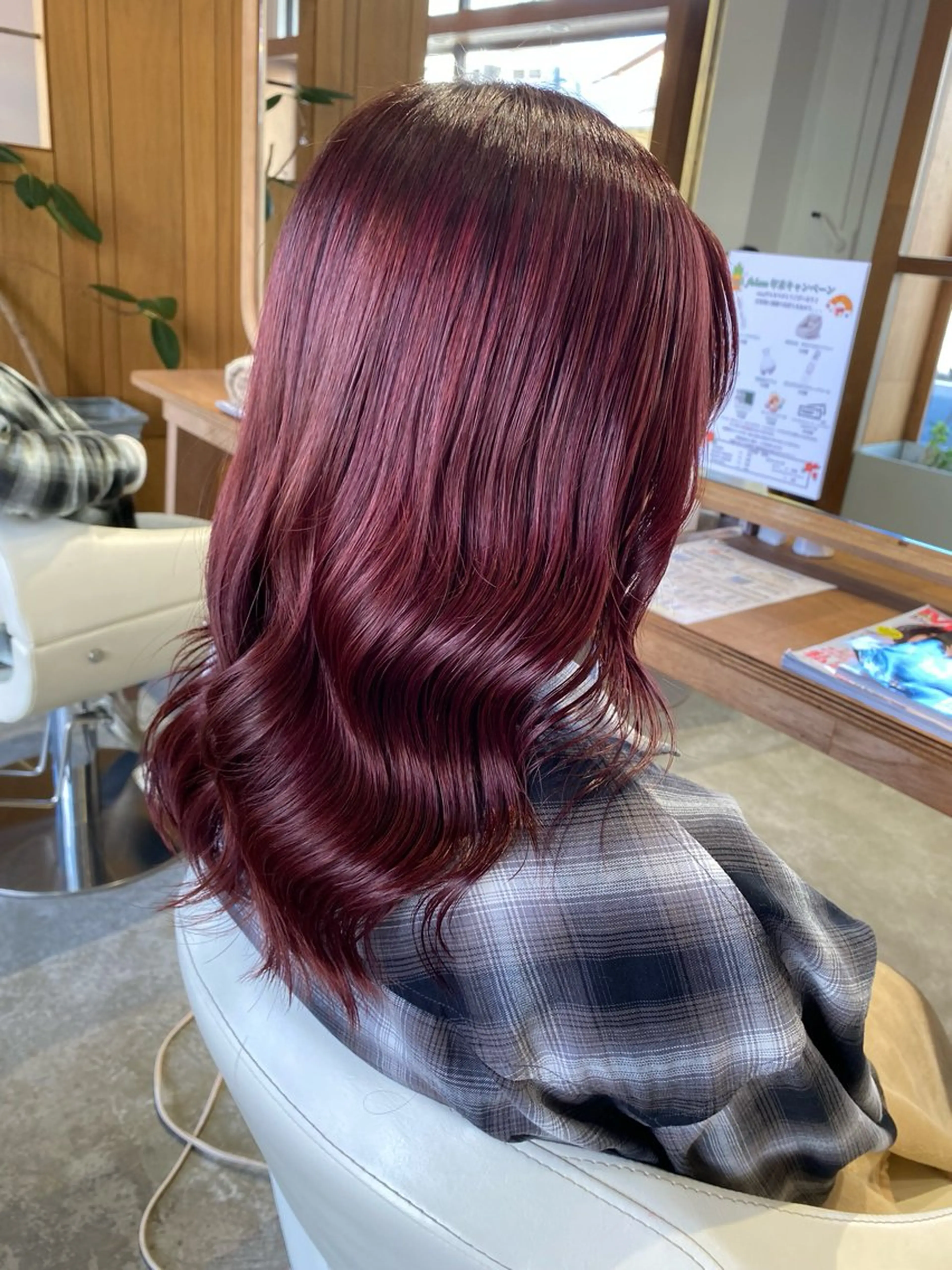 【可愛い派手髪、デザインカラーに】ダブルカラー20%off(カット無し、ブロー込み)の写真