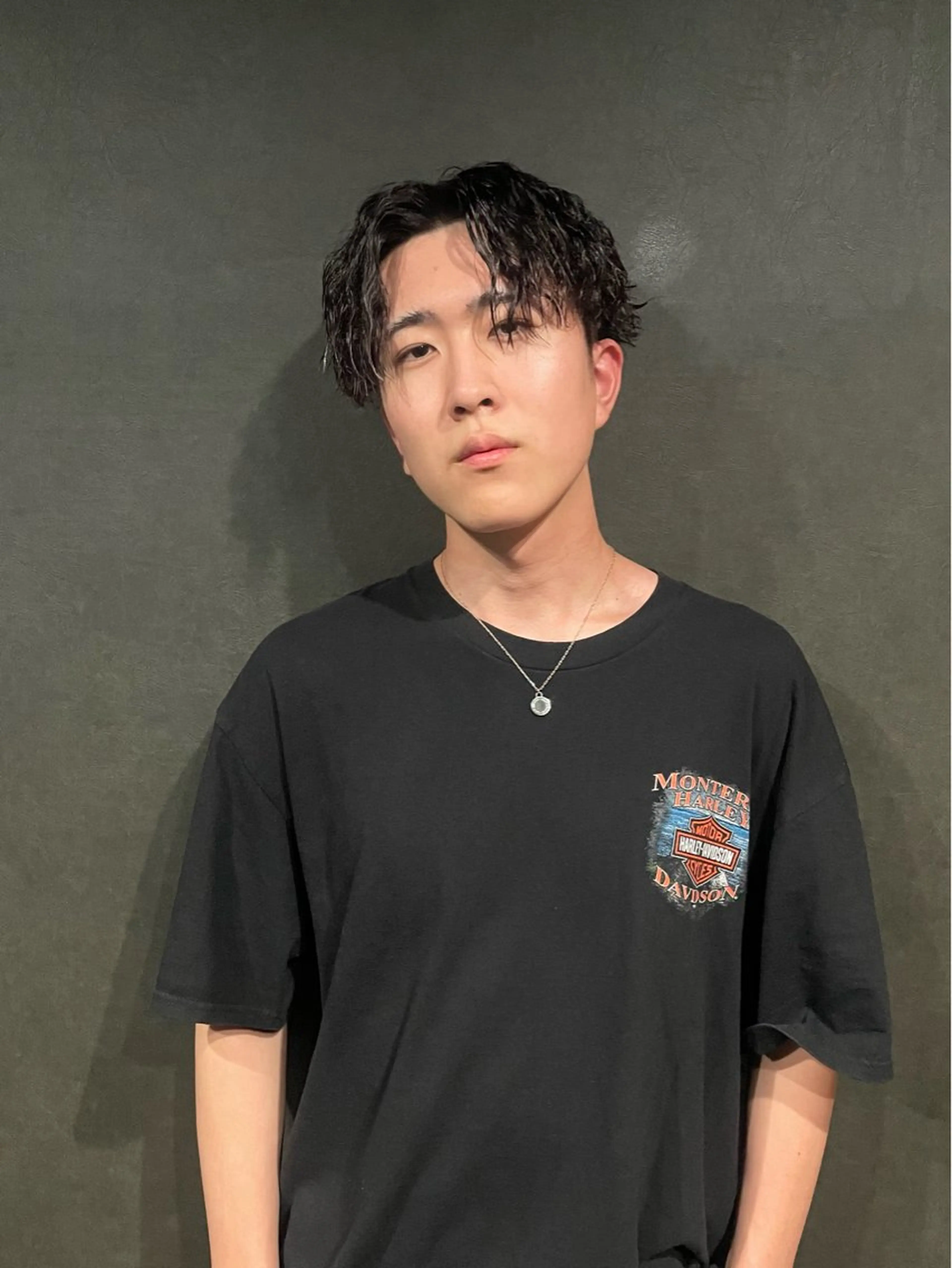 ミディアム パーマ メンズ カット パーマ Les Mainsのヘアスタイル