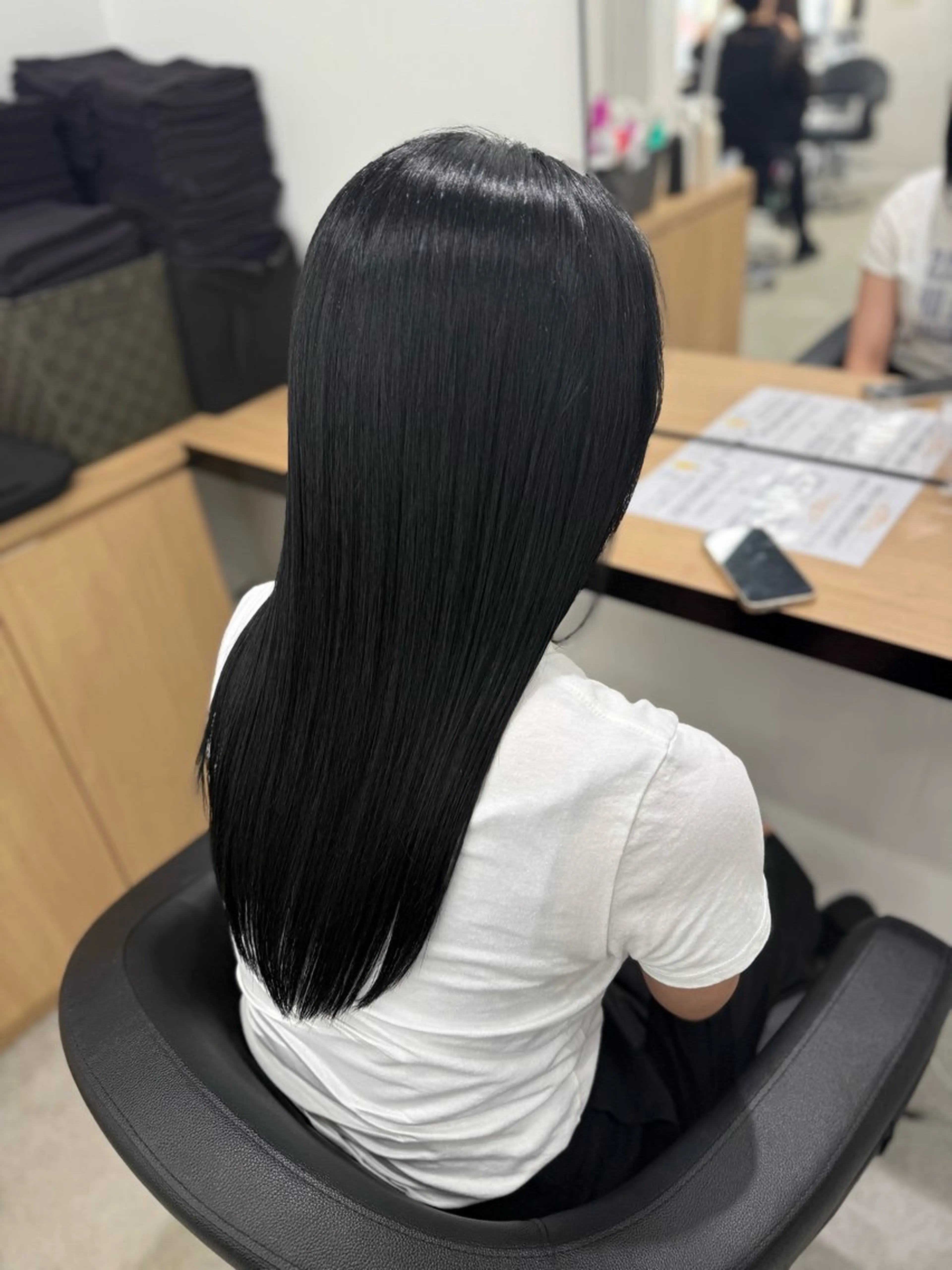 ロング カラー 韓国風暗髪🐈‍⬛ KOUMI🪽のヘアスタイル