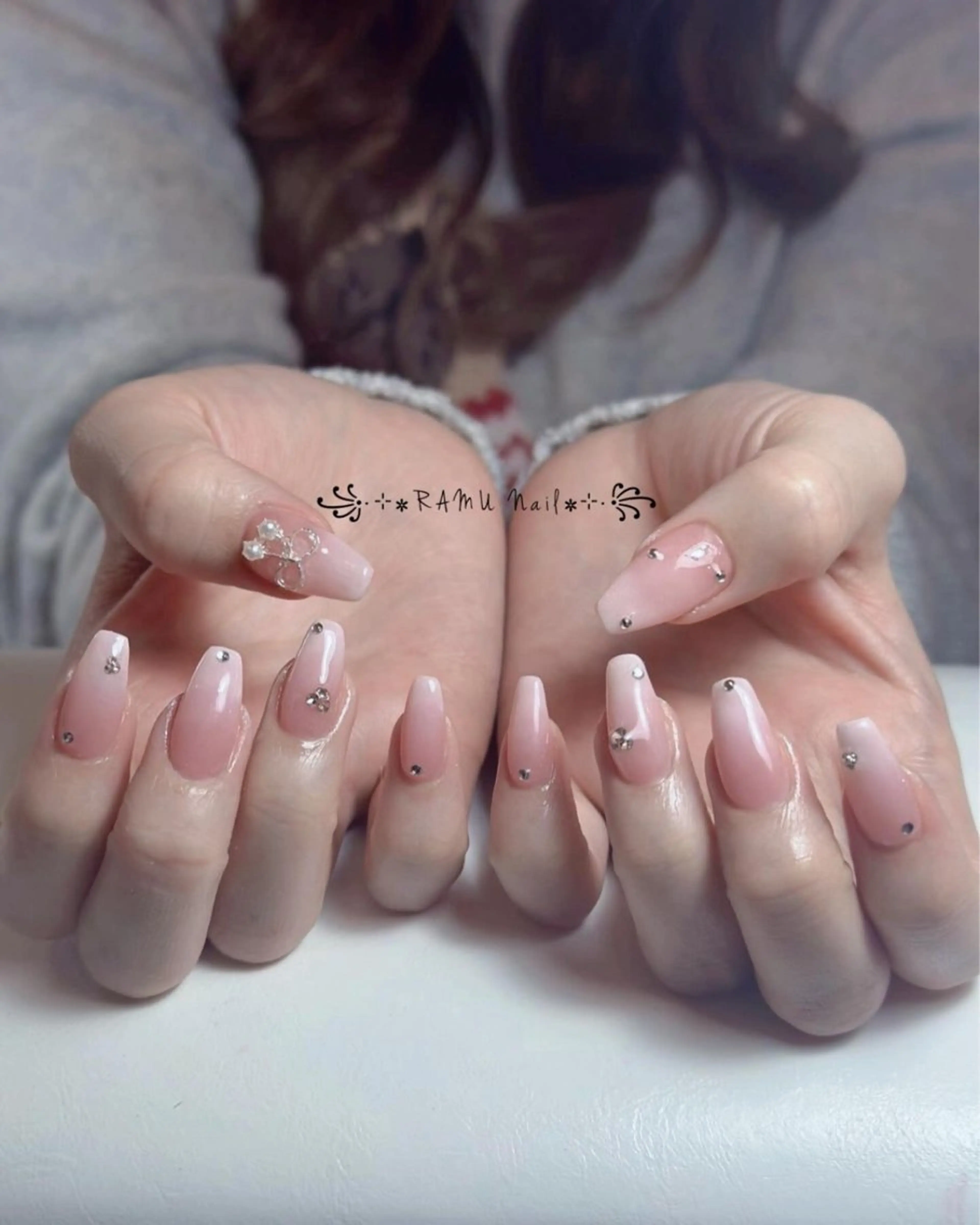 ストーン付け放題（ワンカラーコース）🍀『持ち込みデザイン可🙆‍♀️』　⏰90分の写真