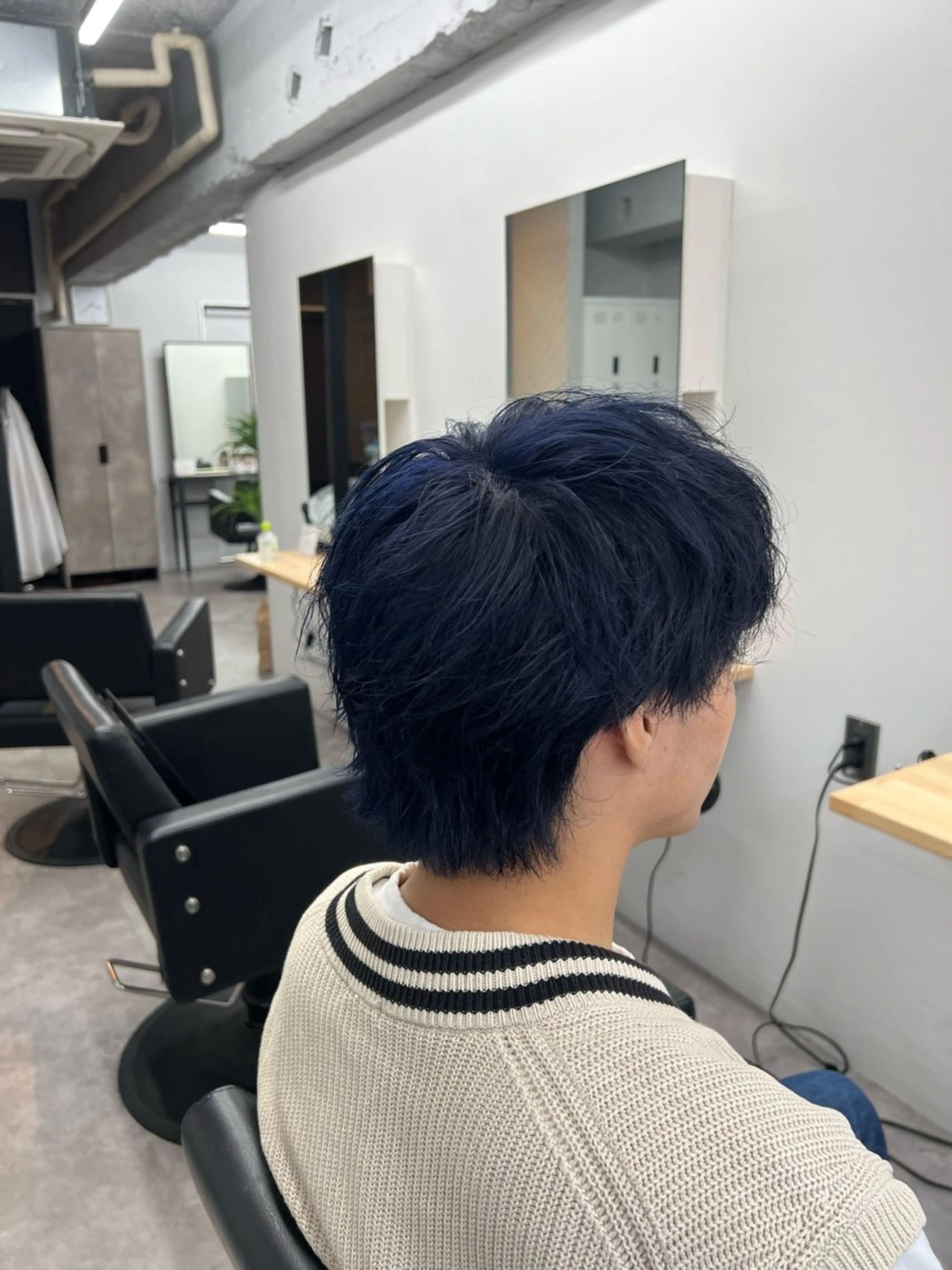 カラー ブルーカラー ネイビーカラー ヘアカラー メンズパーマ北千住 学生人気No.1登坂のヘアスタイル