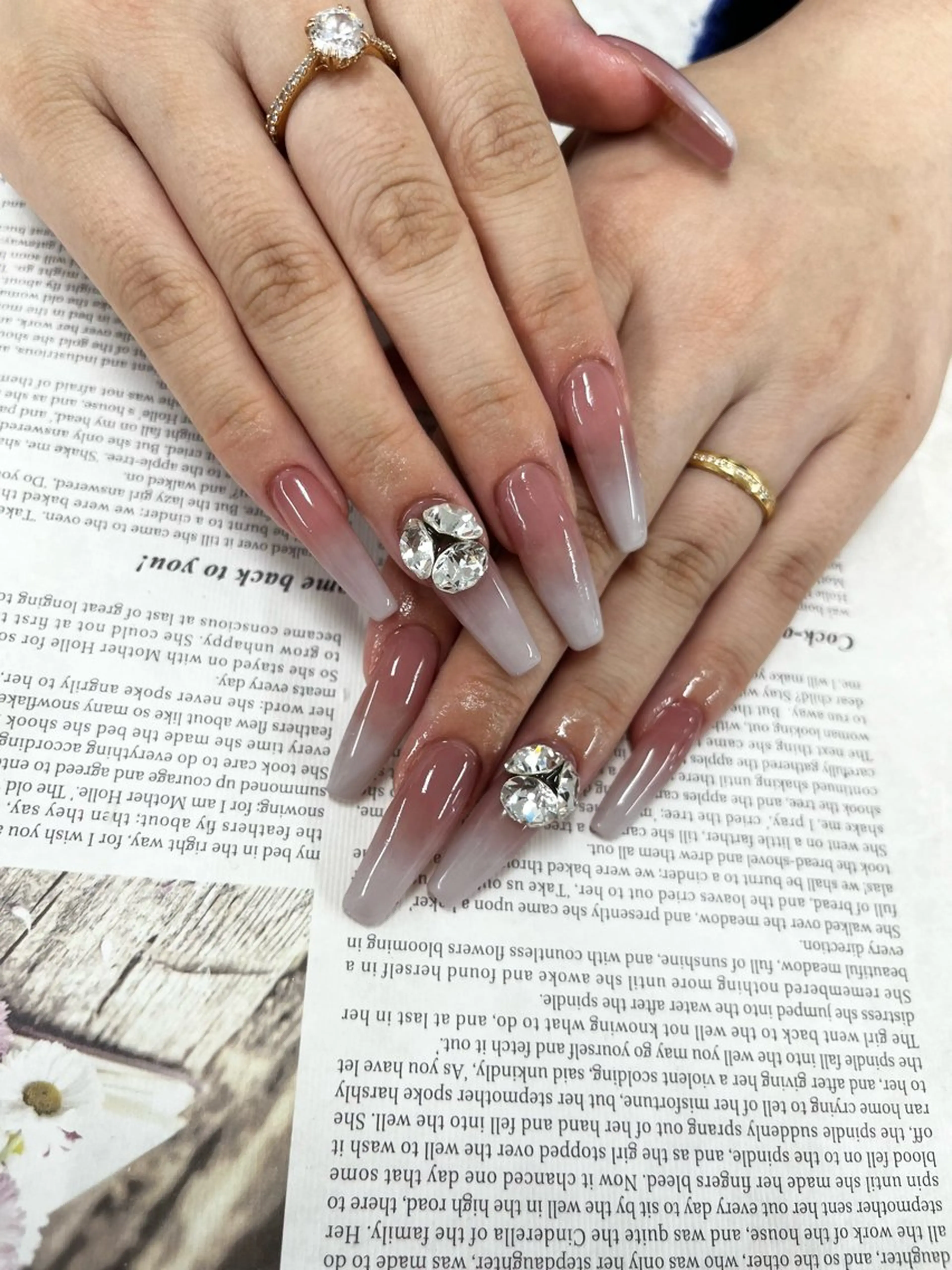 ネイル 持ち込み ハンドネイル Basic町田本店 Suzunaのネイルデザイン