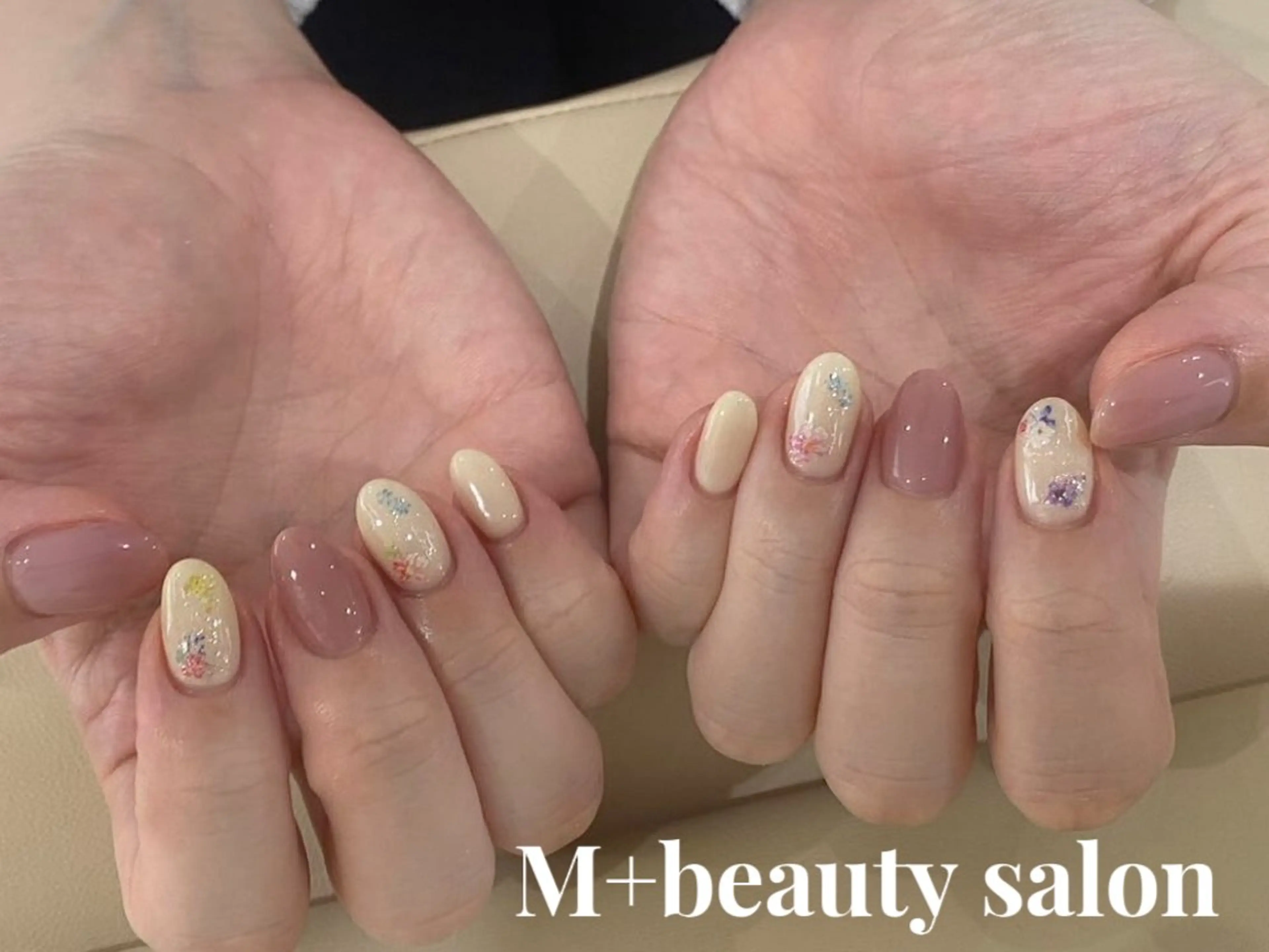 ネイル M+  Beauty Salonのネイルデザイン