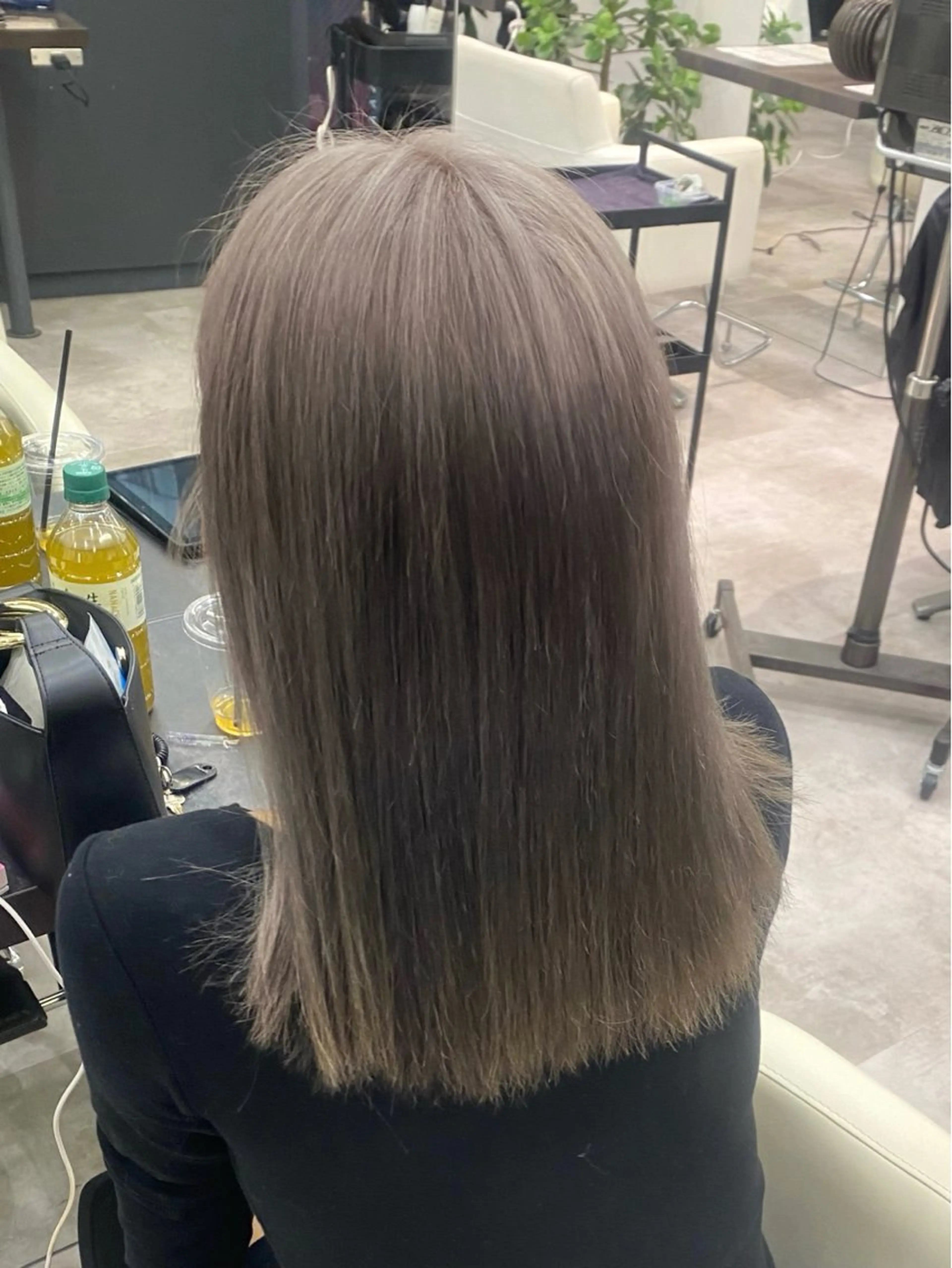 カラー グレージュ ヘアカラー トリートメント 透明感カラー/髪質 改善🎀suzukaのヘアスタイル