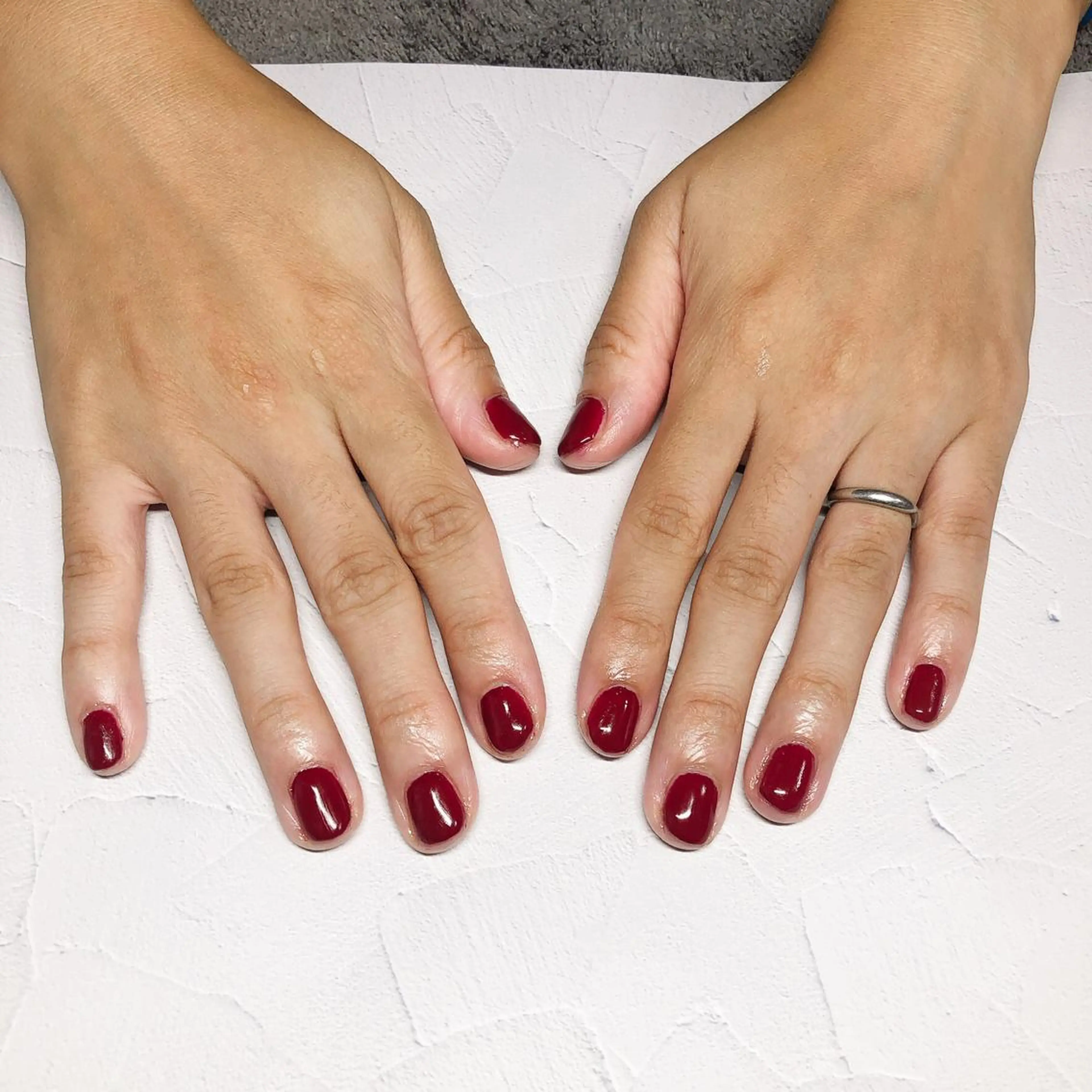 ネイル ボルドー ワンカラーネイル 奥園 良恵のネイルデザイン