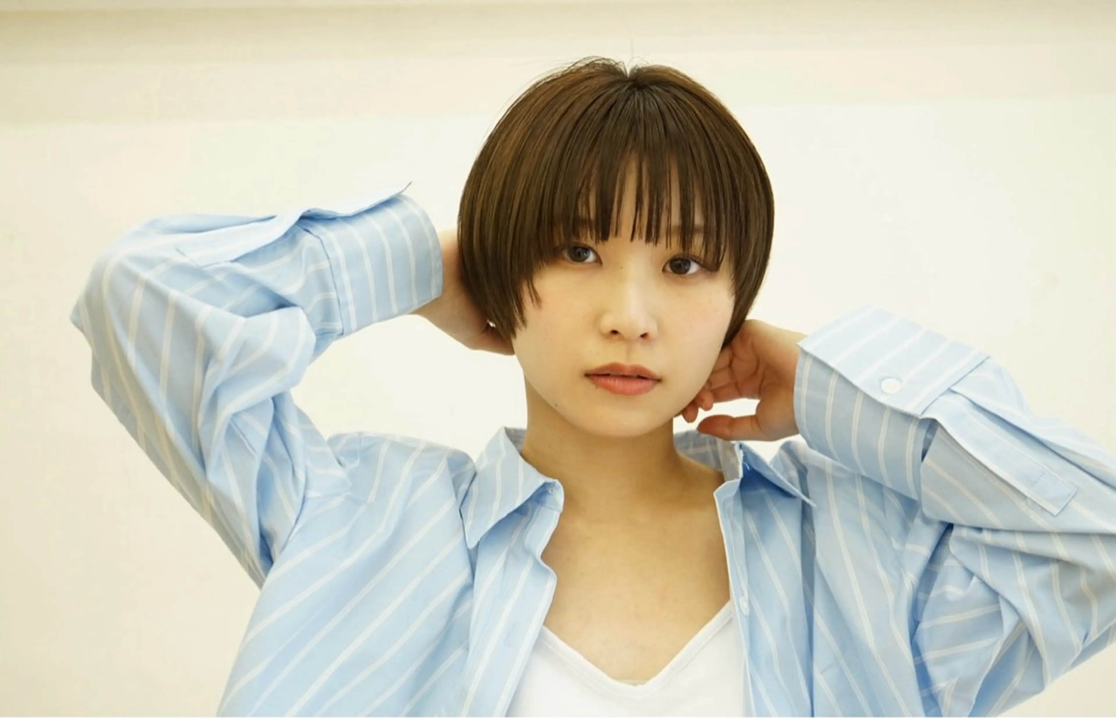 ショート 金 春江のヘアスタイル