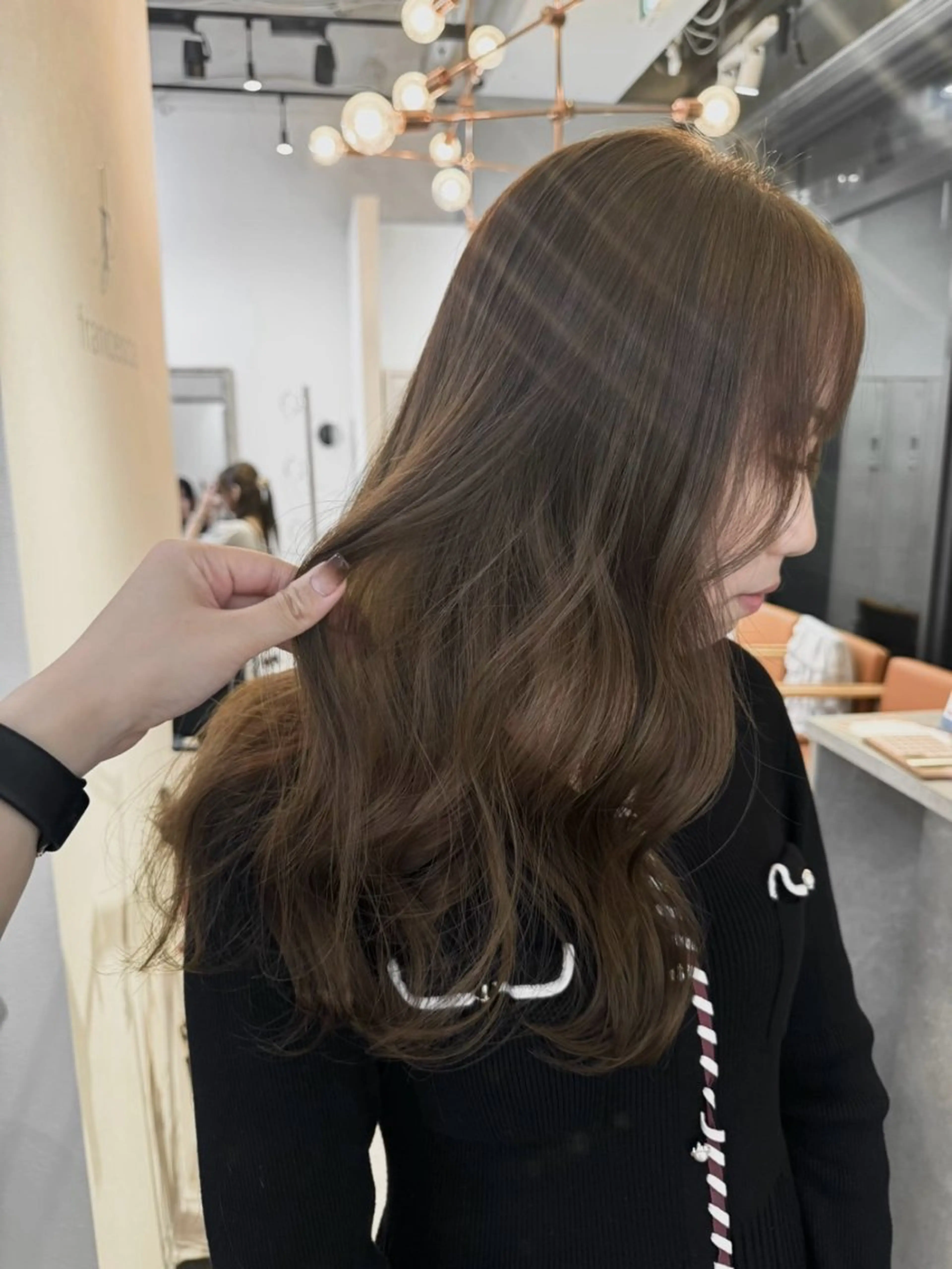 ロング カラー 赤み無し柔らかカラー 【梅田】madokaのヘアスタイル