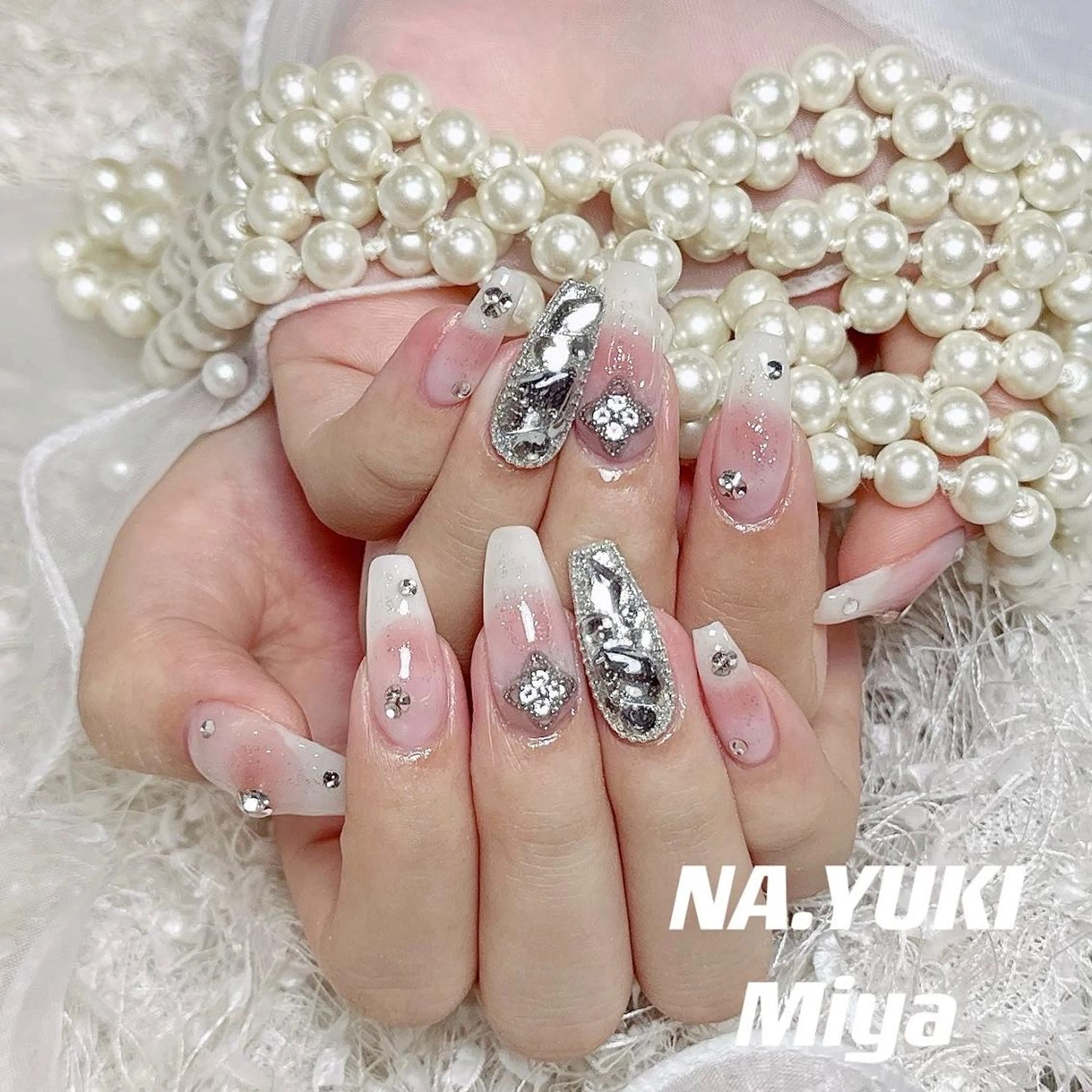 ネイル ハンドネイル ハンドケア ナユキNA.YUKI 新宿店のネイルデザイン