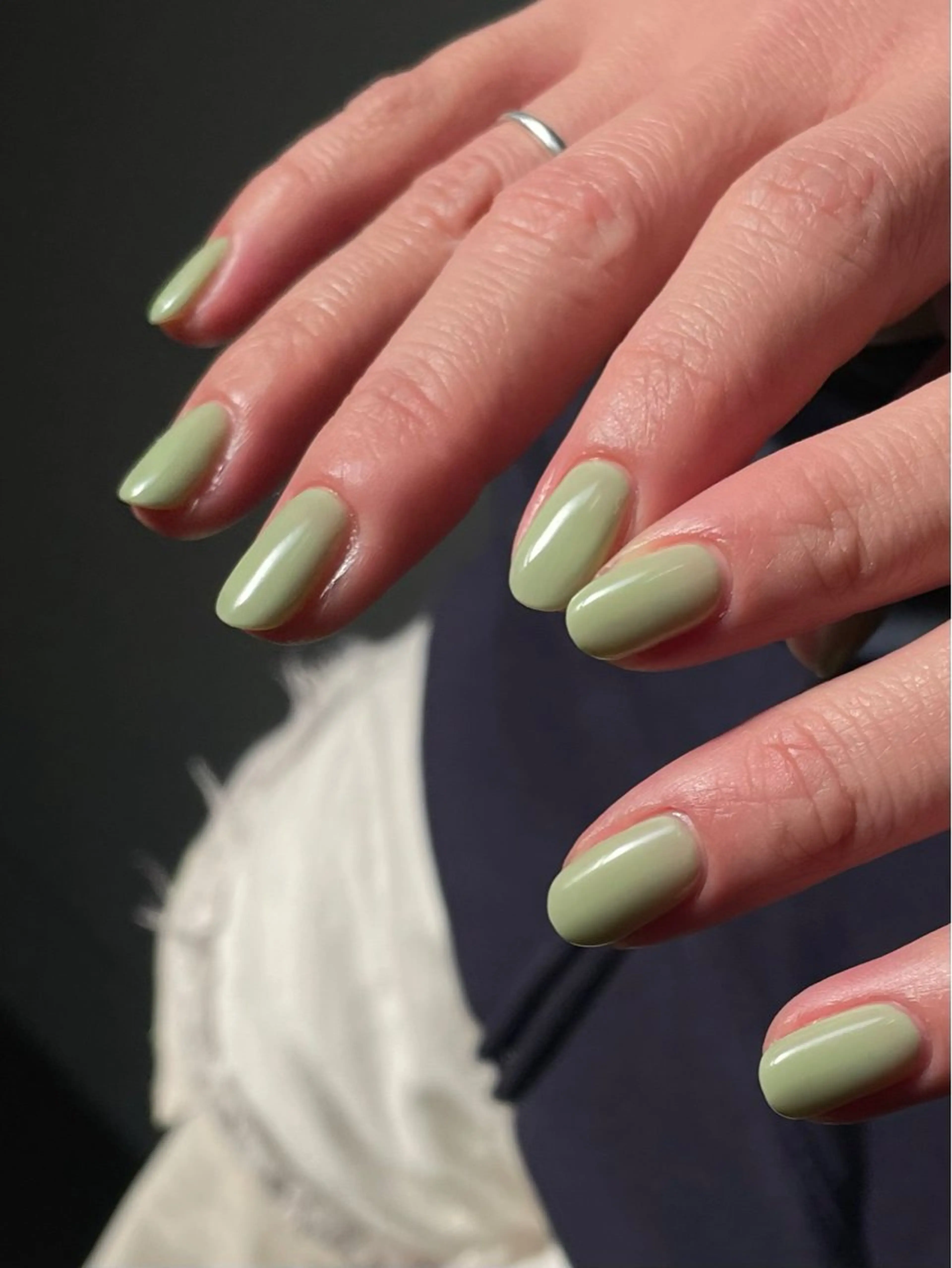 ネイル グリーン ロングネイル F room UMEDAのマツエク・マツパデザイン