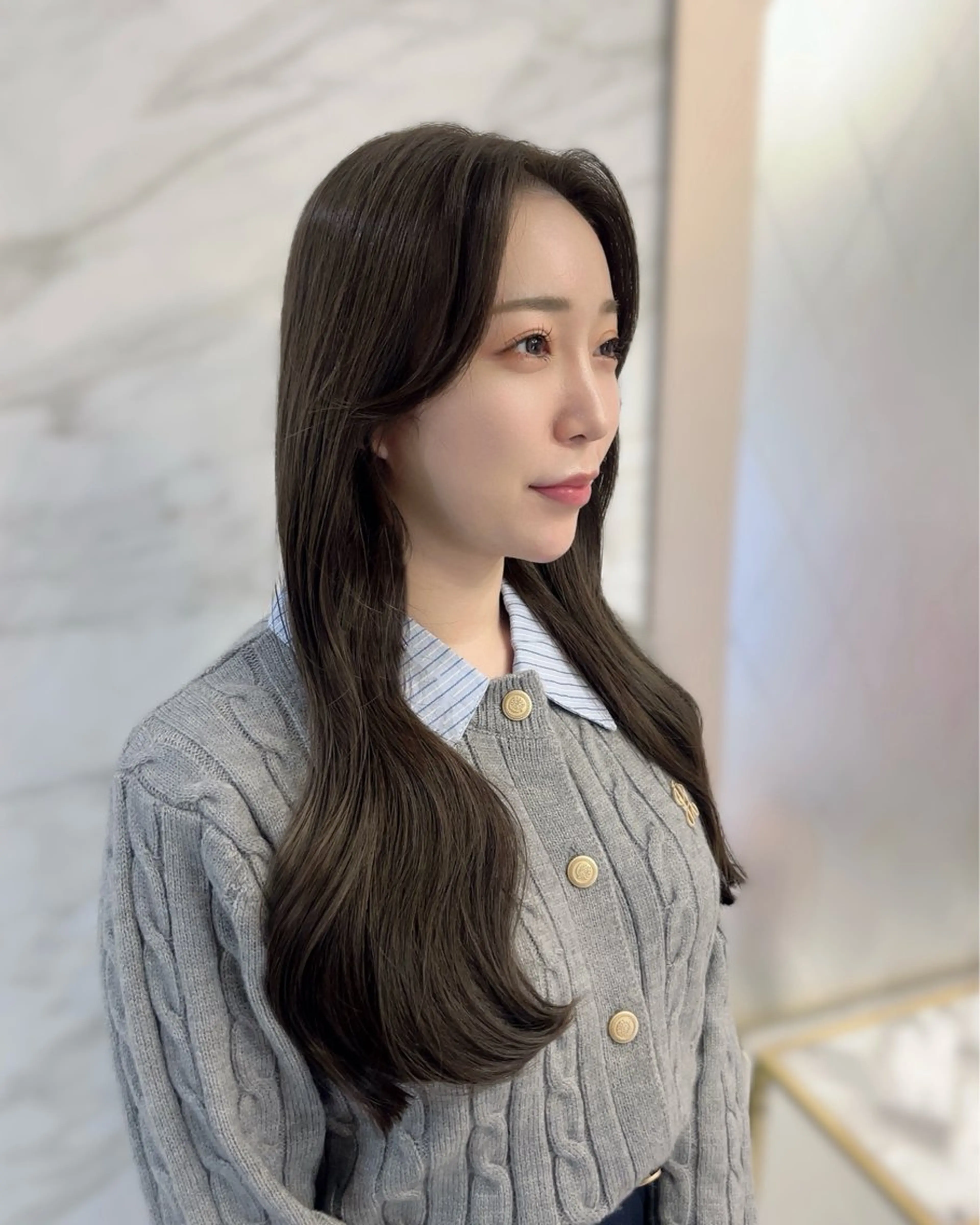 ロング カット ヘアカラー トリートメント 韓国🎀レイヤー/艶 髪/縮毛矯正/ユリナのヘアスタイル