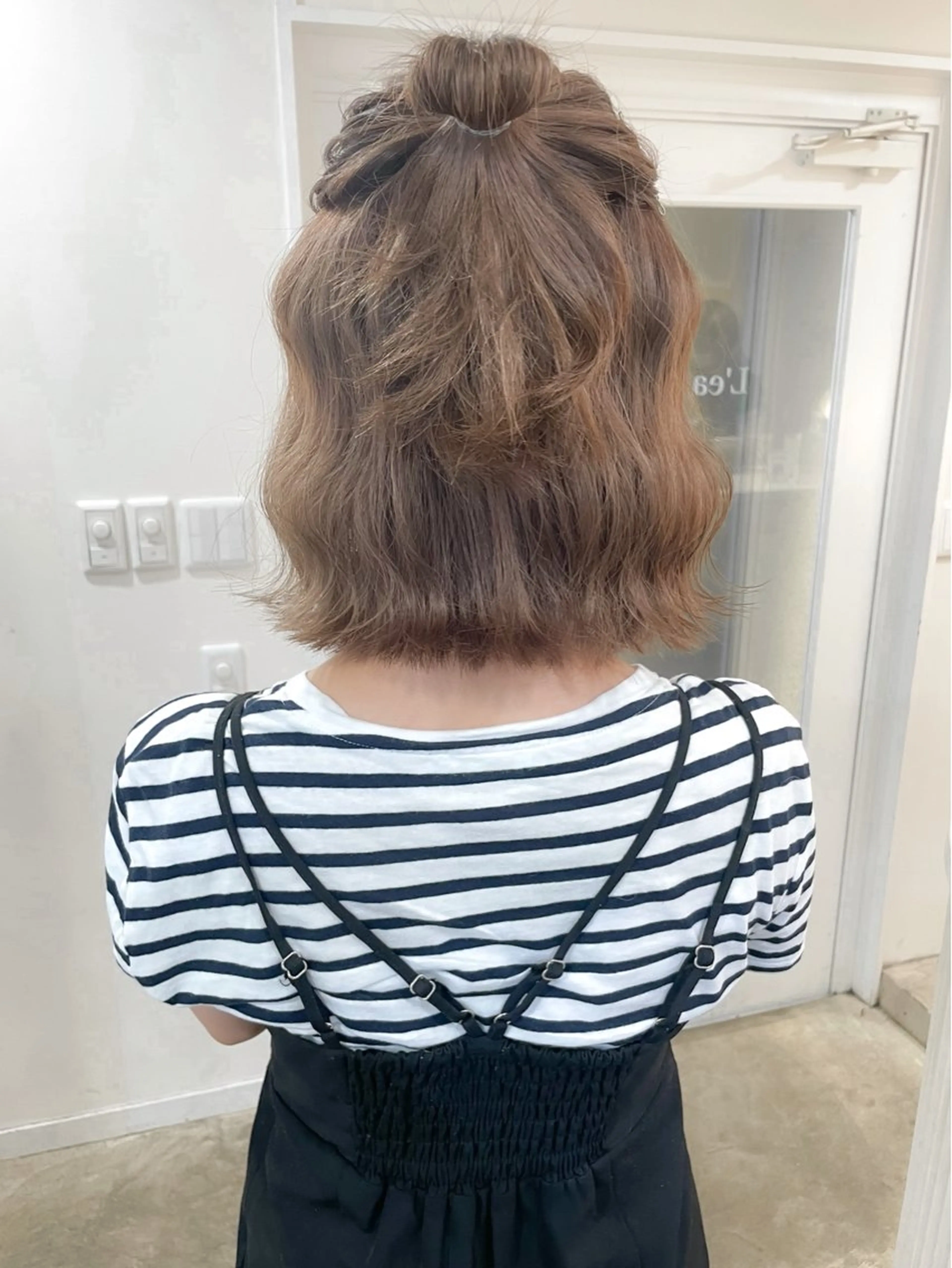 ショート カラー ミディアム/顔周り/ ベージュ🌼mayuのヘアスタイル