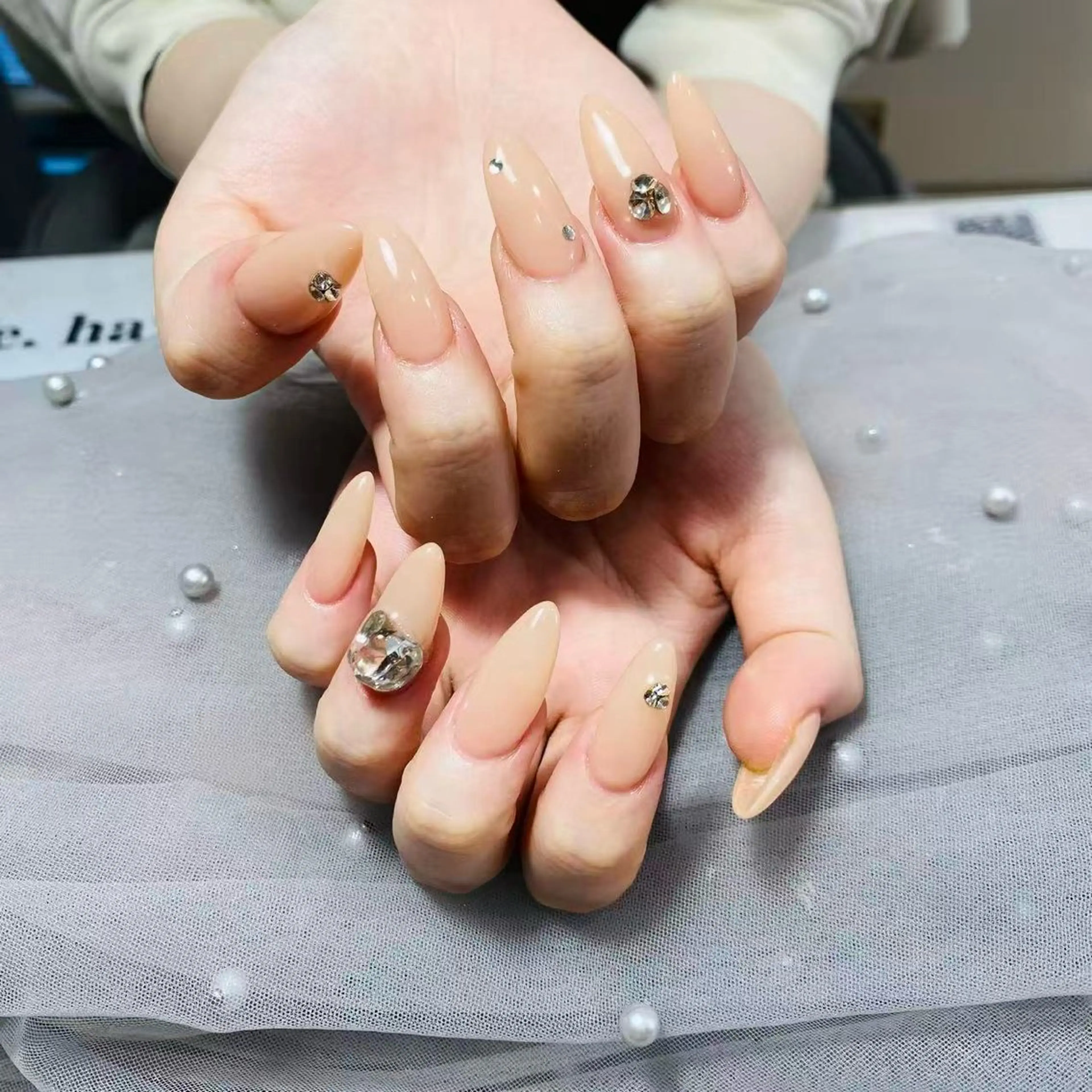 ネイル ハンドネイル H3 NAIL エミのネイルデザイン