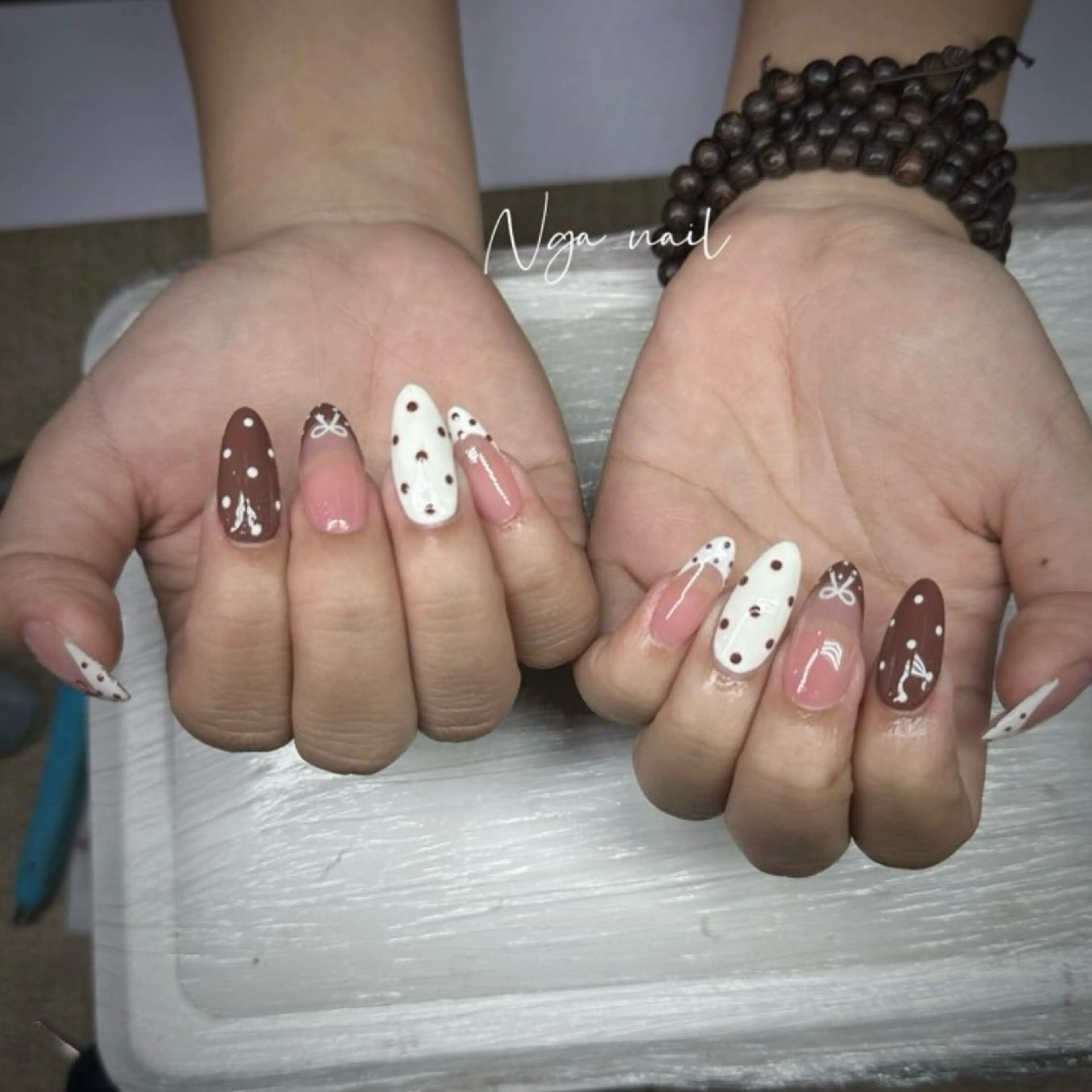 ミディアム ガー NAILのネイルデザイン