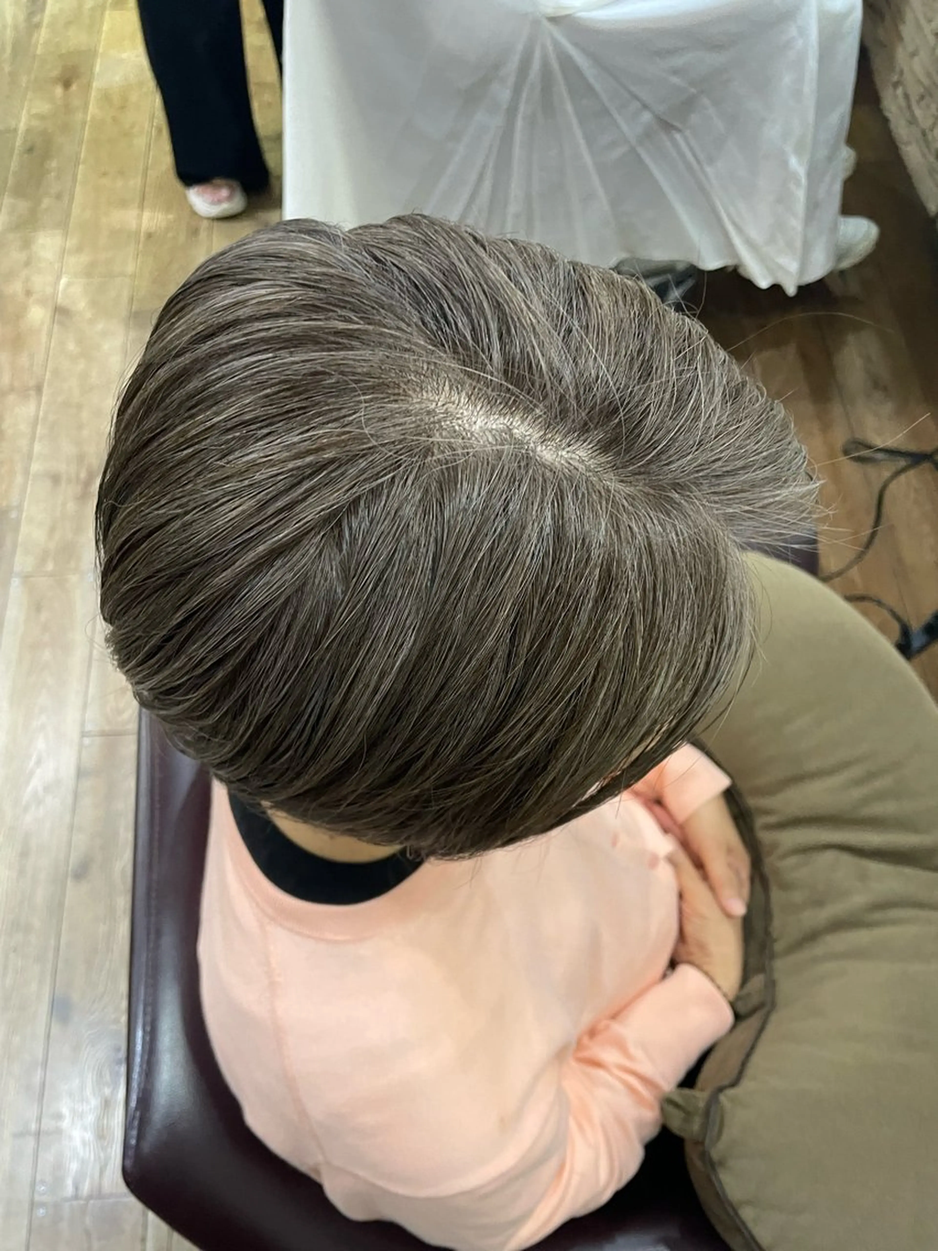 【動画撮影にご協力頂ける方限定】レディースカット+脱白髪染めハイライトの写真