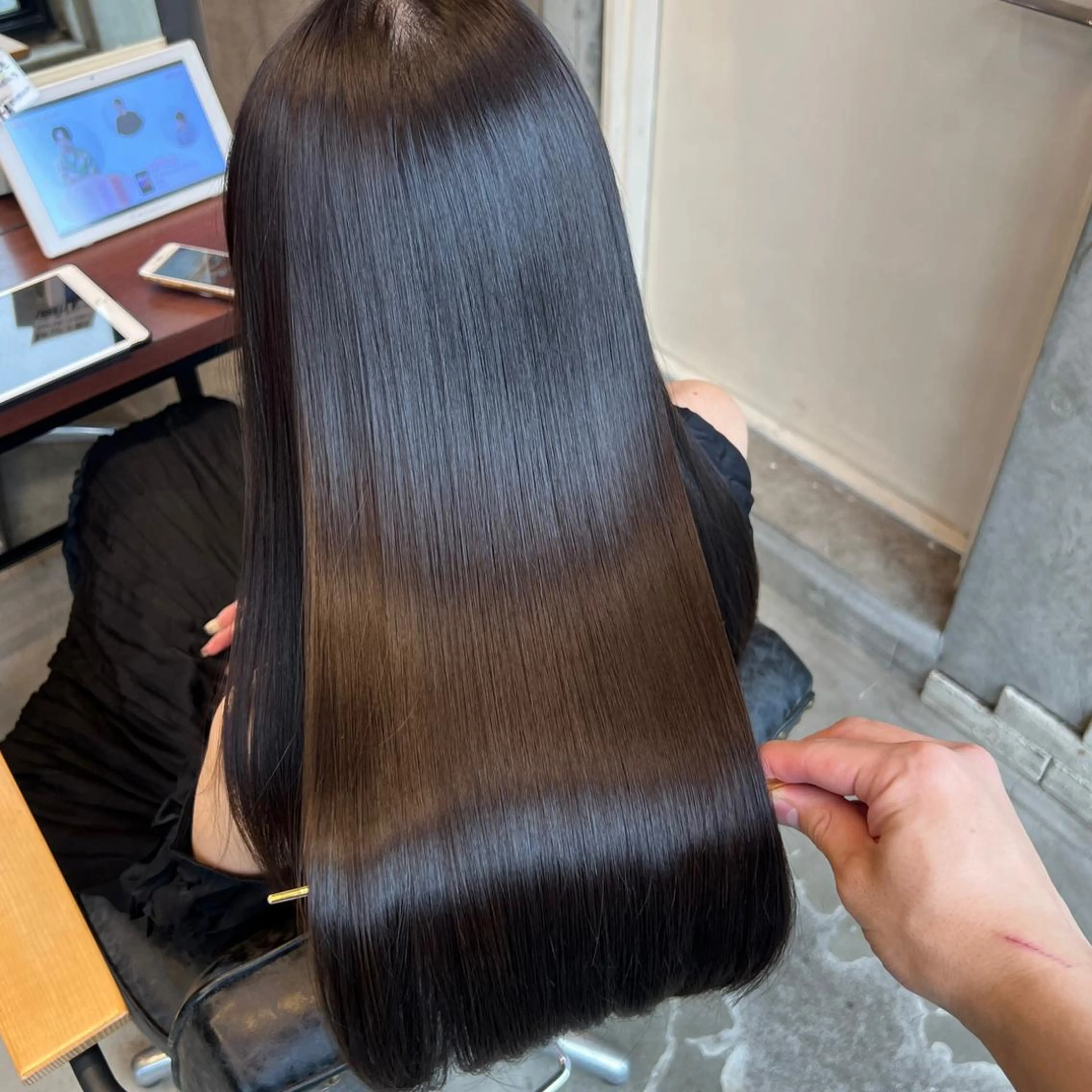 ロング ✨縮毛矯正/髪質改善 錦糸町/松坂拓馬のヘアスタイル