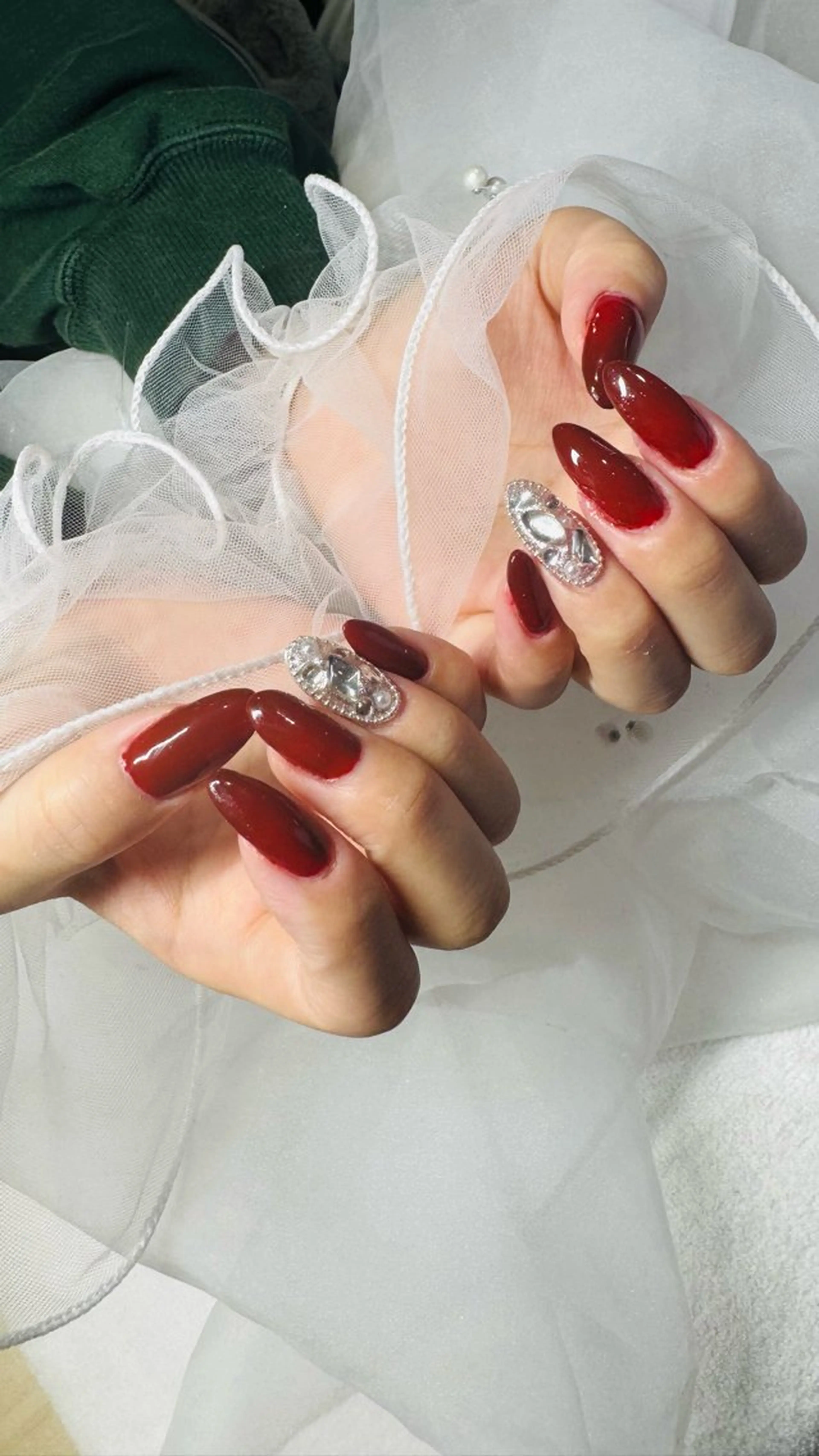 ネイル nail salon　neige所属・向井 唯紀世のネイルデザイン