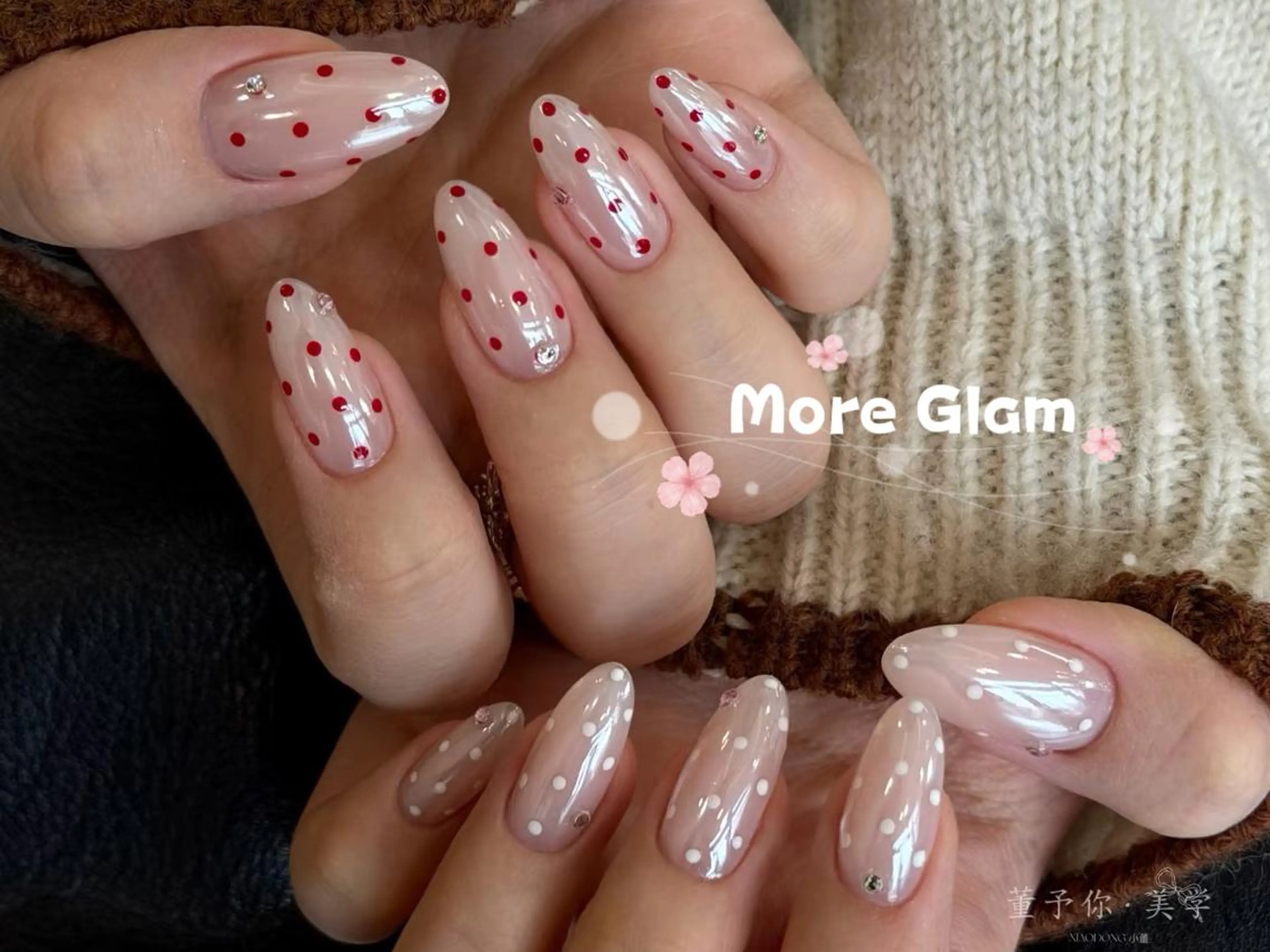 ネイル 長さ出し フットネイル フレンチネイル ジェルネイル ガラスフレンチ MoreGlam ネイルのネイルデザイン