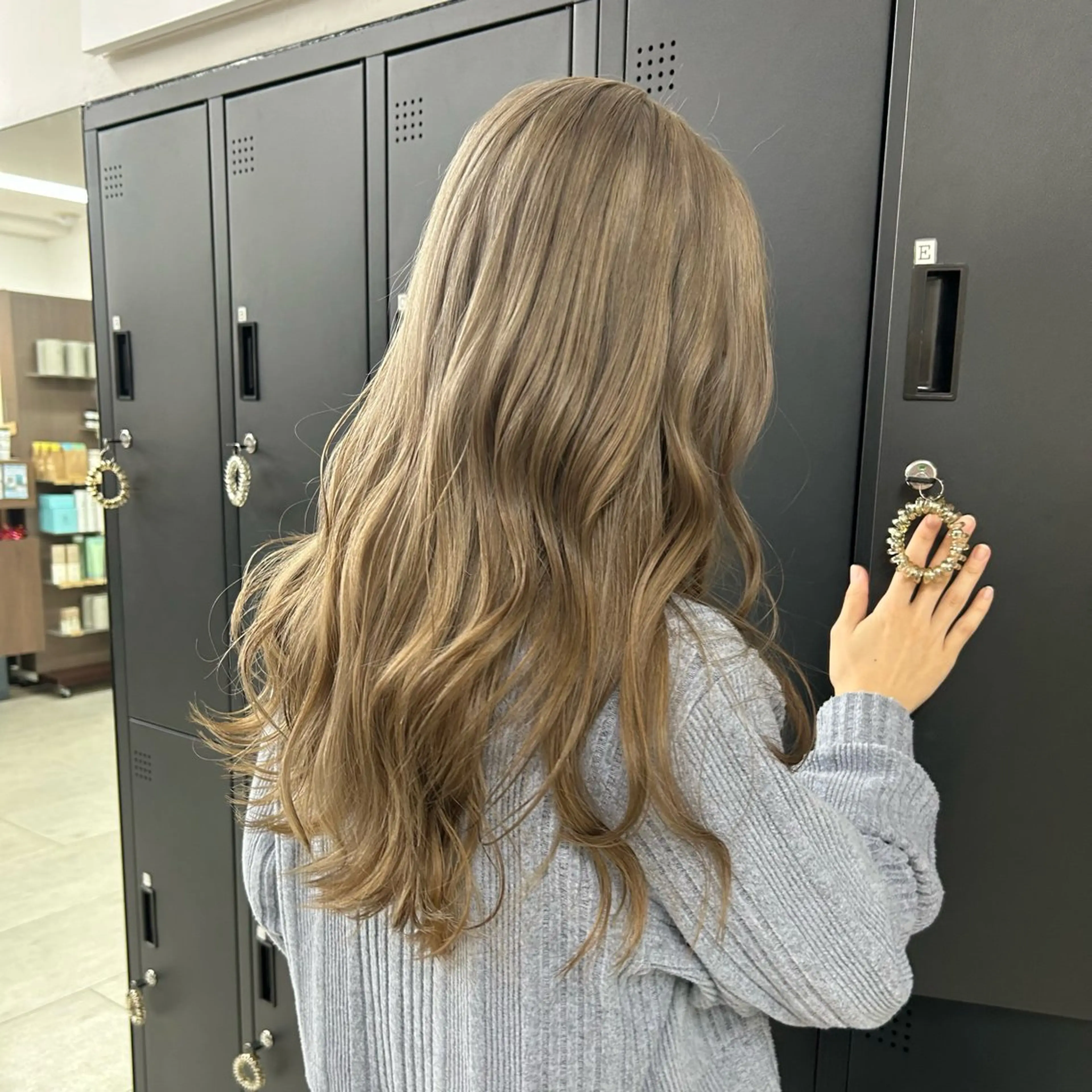 🌸ご新規様限定🌸ケアダブルカラー＋1ステップトリートメント✨（ブリーチ込み料金）の写真