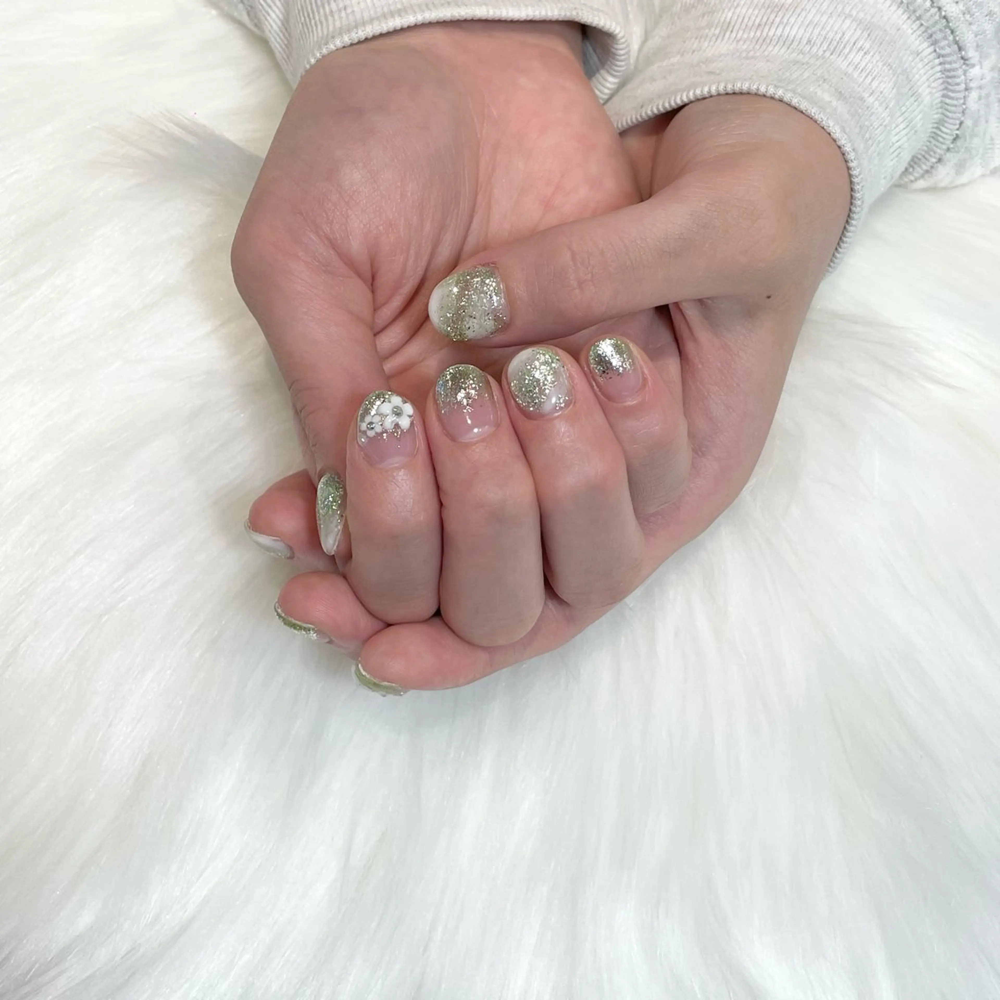 ネイル WISTERIA midoriのネイルデザイン