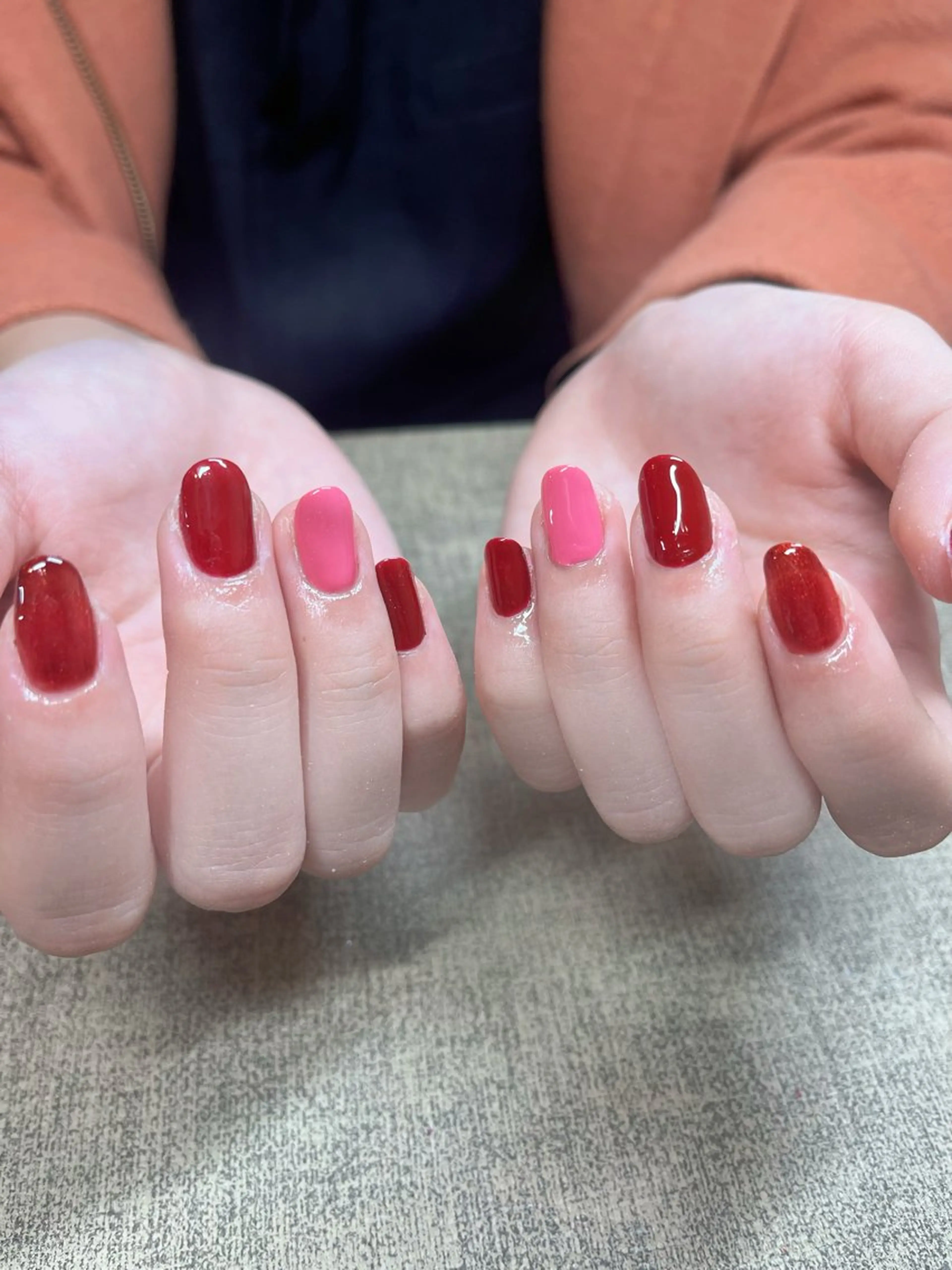 ネイル ピンク 赤色 Nail Salon HARUのネイルデザイン