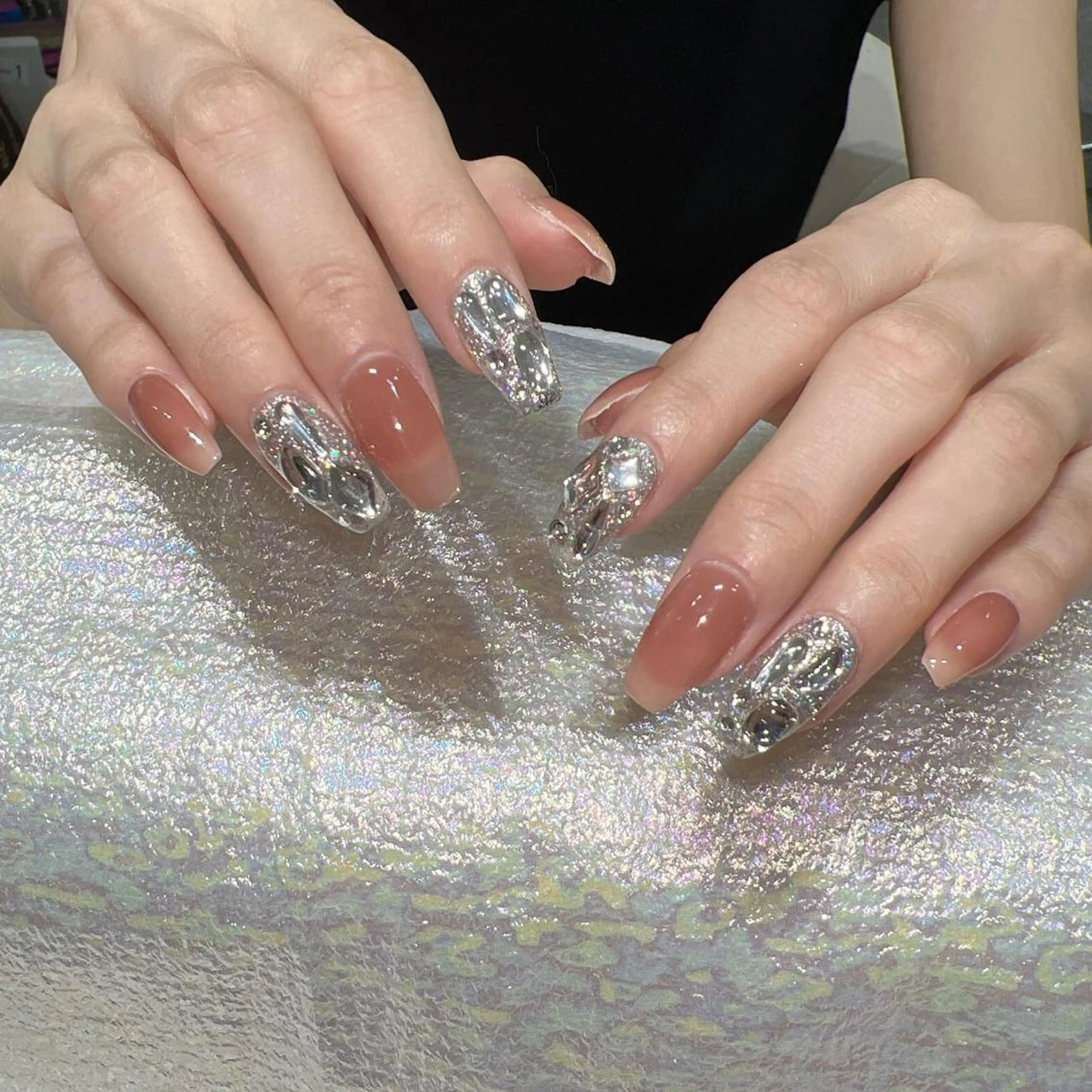 ネイル 長さ出し ネイルチップ Queens ciciのネイルデザイン