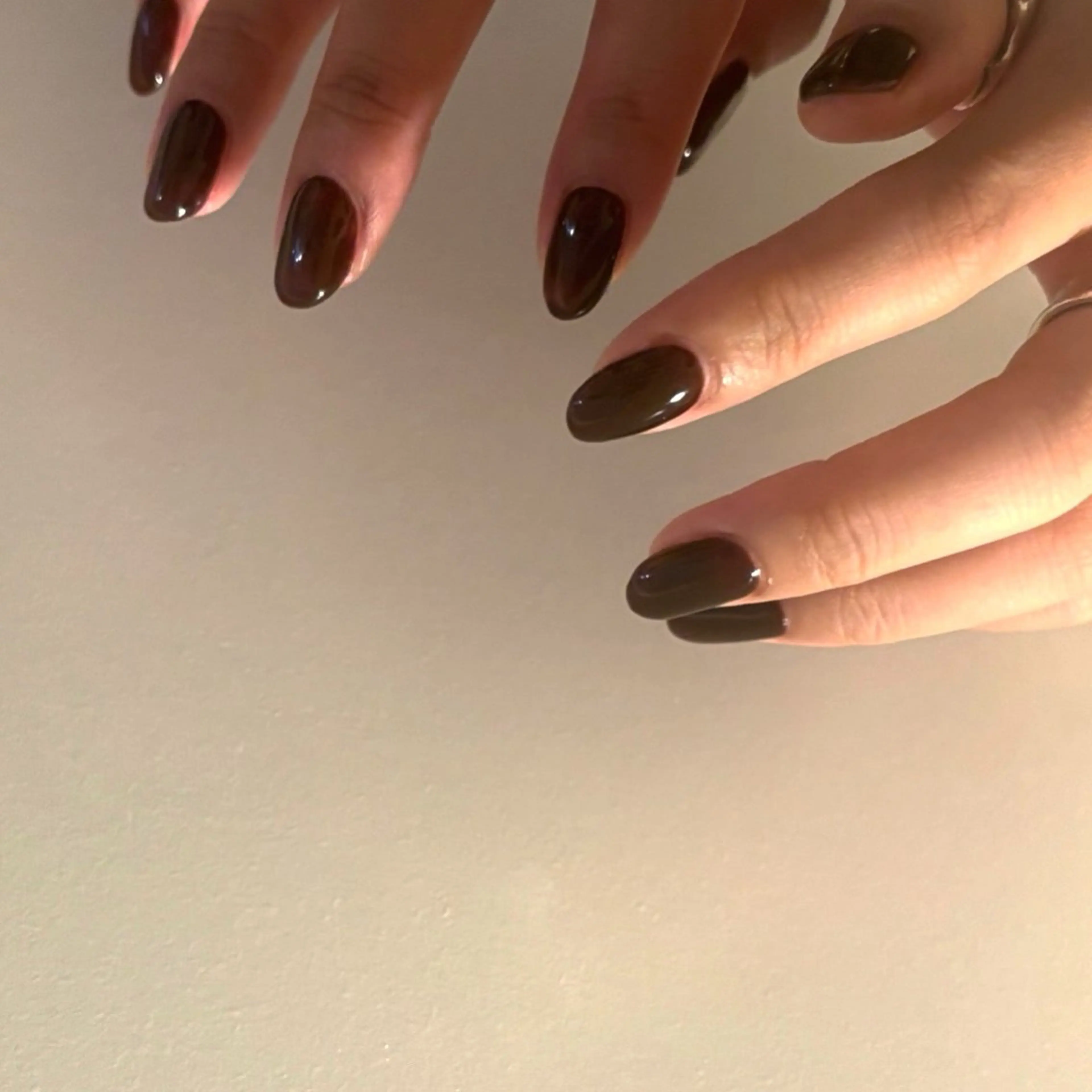 ネイル ボルドー シンプルネイル ハンドネイル Elio 国泰寺のネイルデザイン