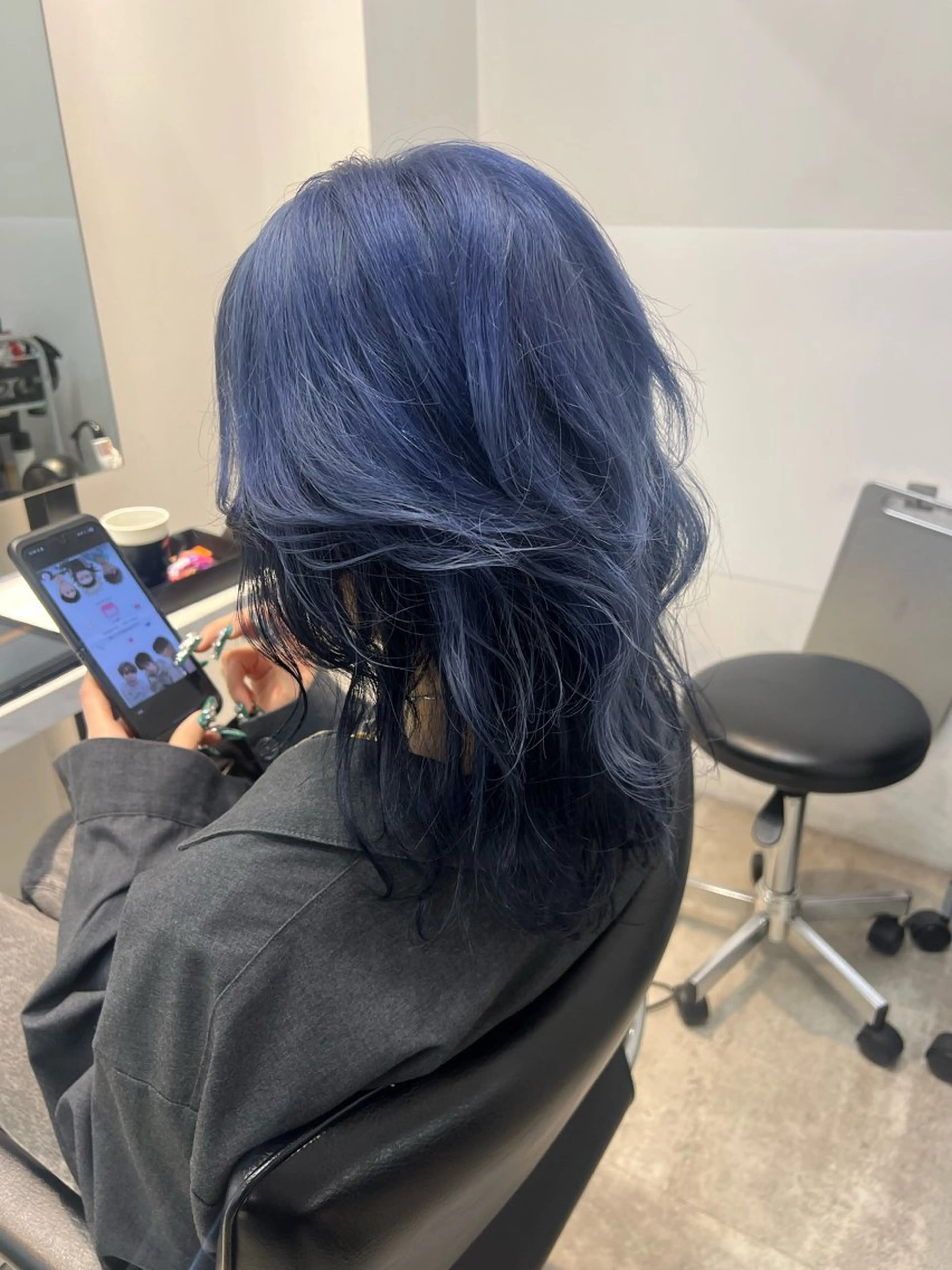 ミディアム カラー カット ヘアカラー トリートメント ウルフレイヤーカット /チヒロのヘアスタイル