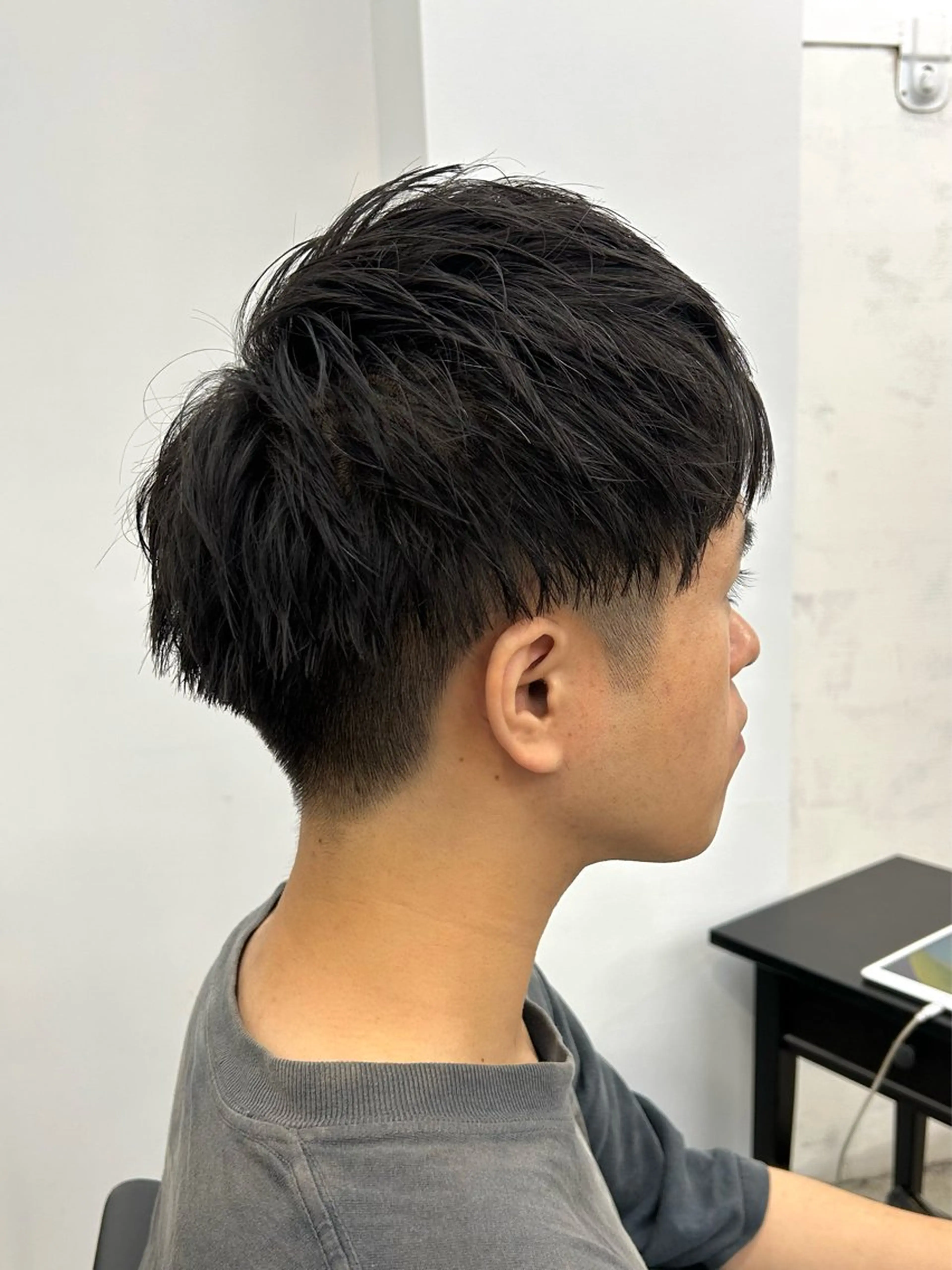 メンズ 透明感カラー・ 髪質改善🩵イケダのヘアスタイル