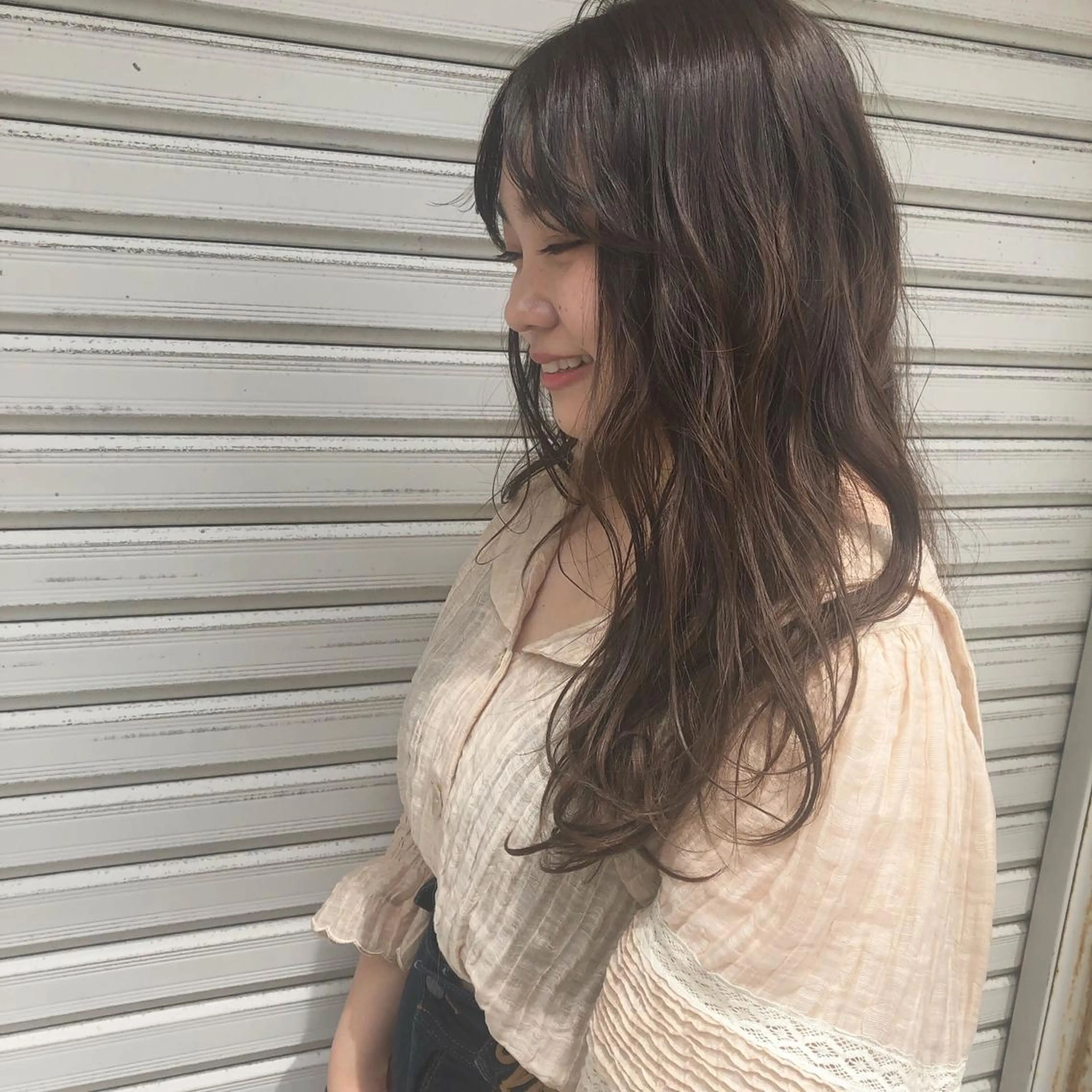 カラー 大山 茶子のヘアスタイル