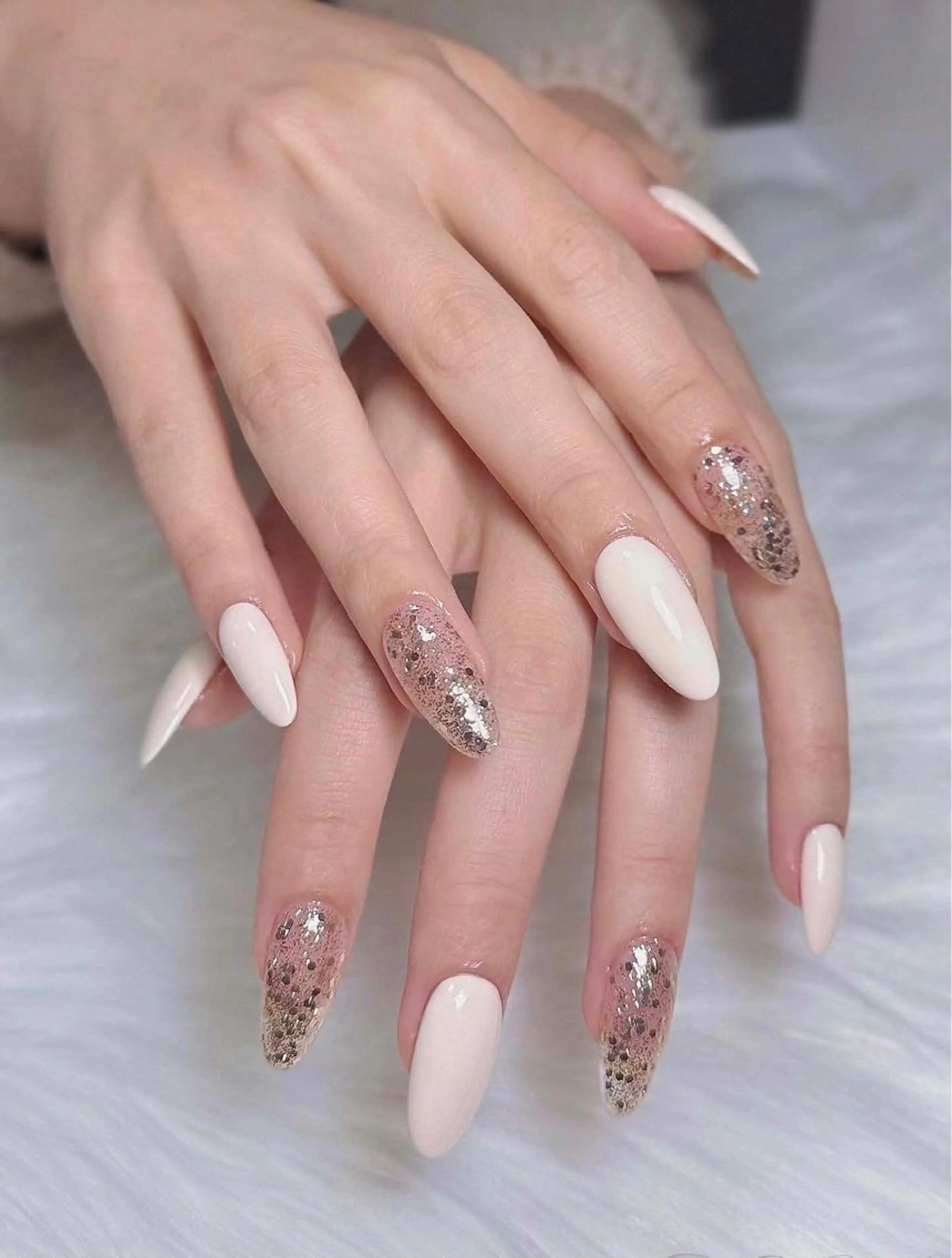 ネイル オーロラネイル チークネイル フットネイル フレンチネイル ジェルネイル ハンドネイル Havi Nailsのネイルデザイン