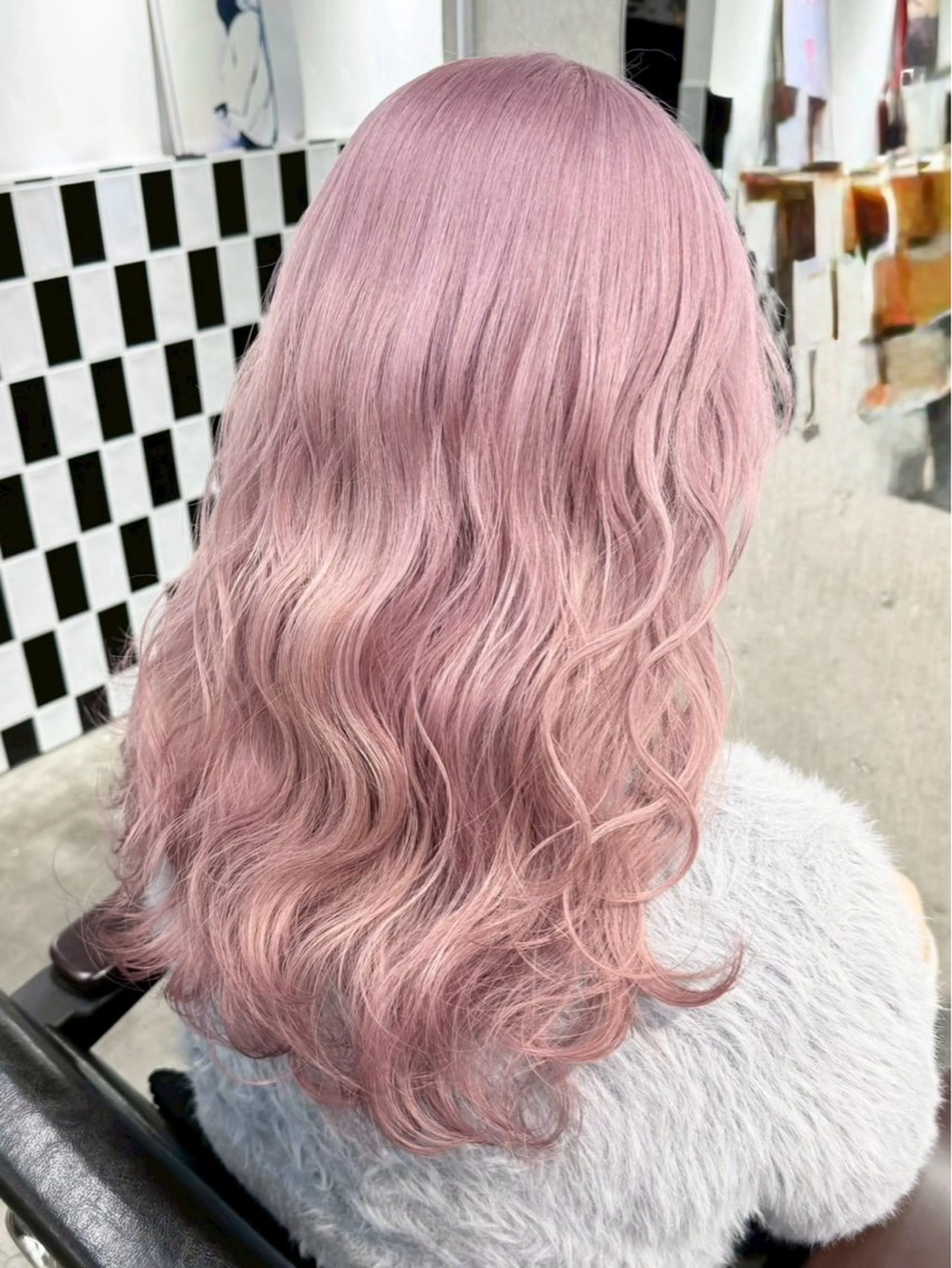 セミロング ☪️艶々ハイトーン coco🍀︎✨のヘアスタイル