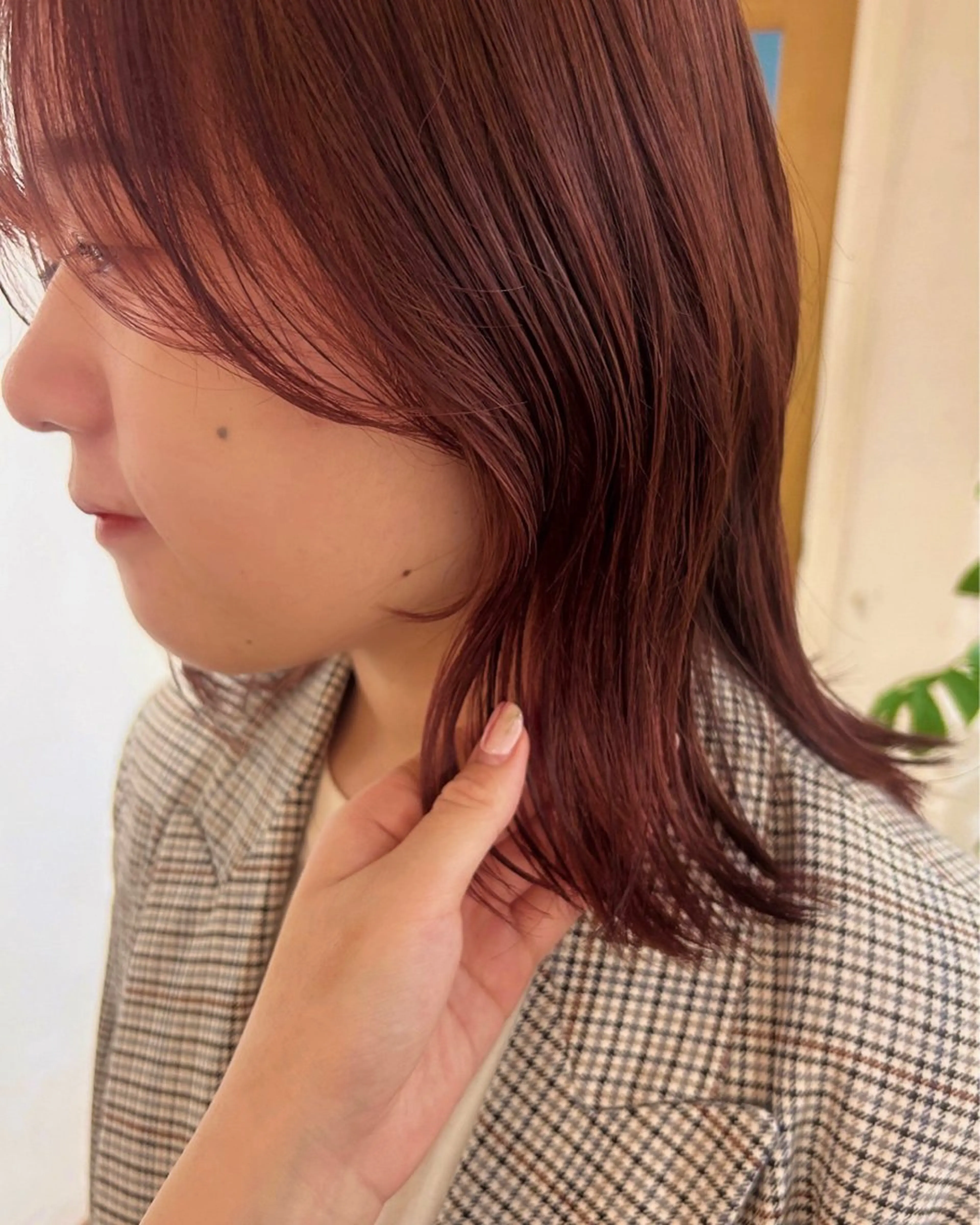 ショート カラー ブリーチ ブラウンカラー カシス ブリーチなしカラー カット ヘアカラー トリートメント UNU【ユヌ】所属・*UNU* RICOのヘアスタイル