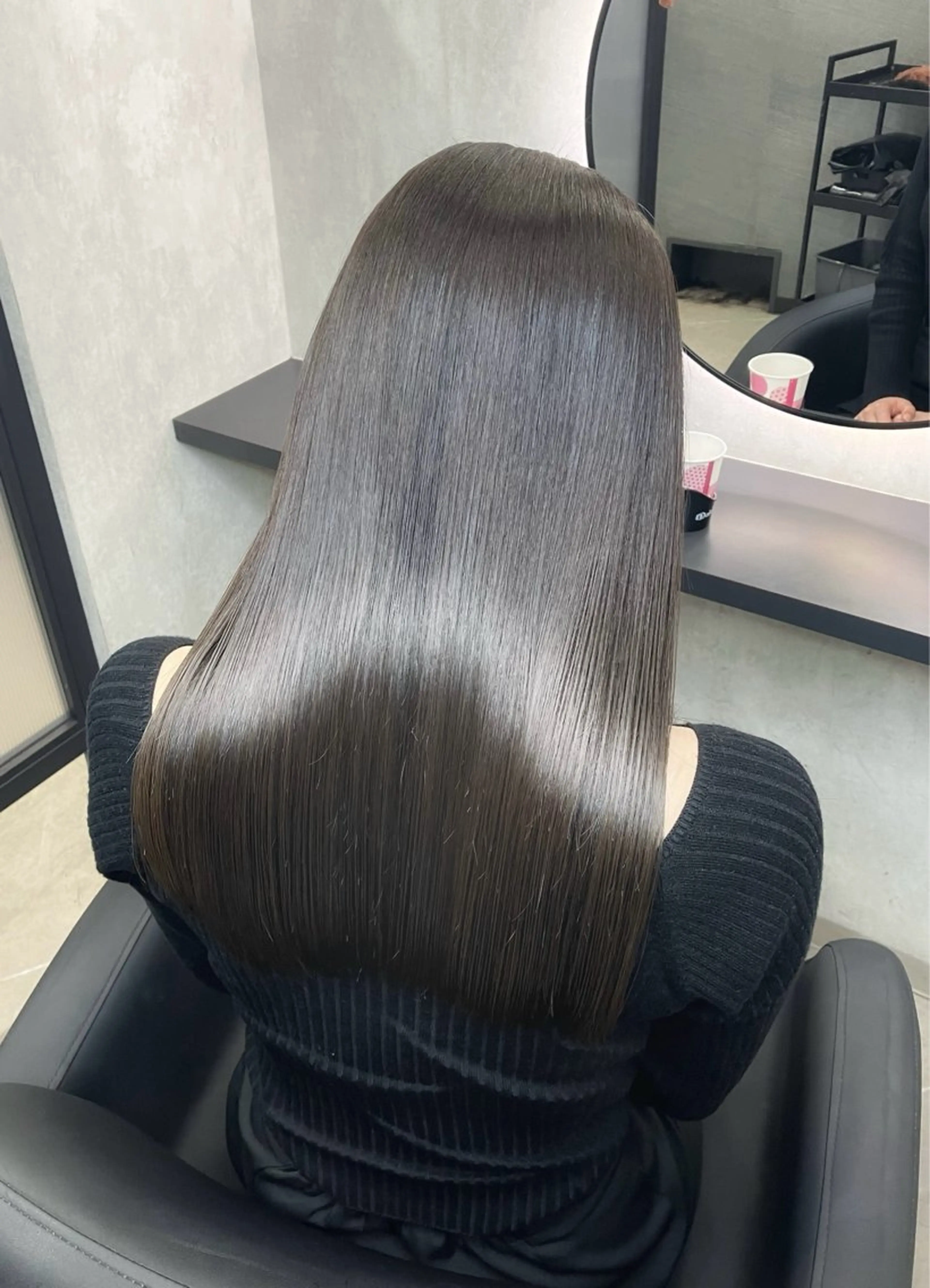 ロング uniii/新宿 髪質改善/縮毛矯正のヘアスタイル