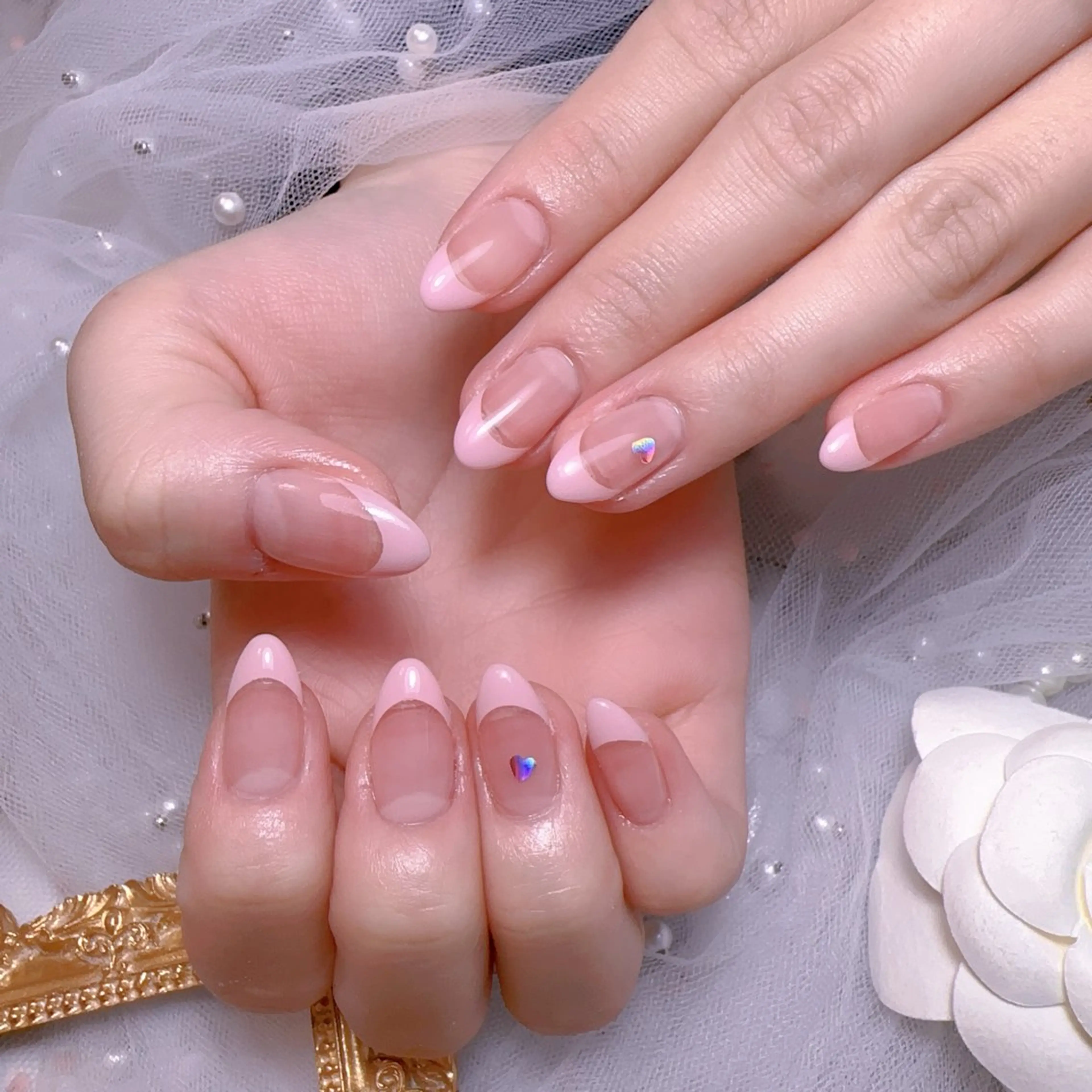 ネイル オーロラネイル フットネイル 韓国ネイル ラメ(グリッター) ラメグラデーション ハンドネイル Belle nail salon 新小岩のネイルデザイン