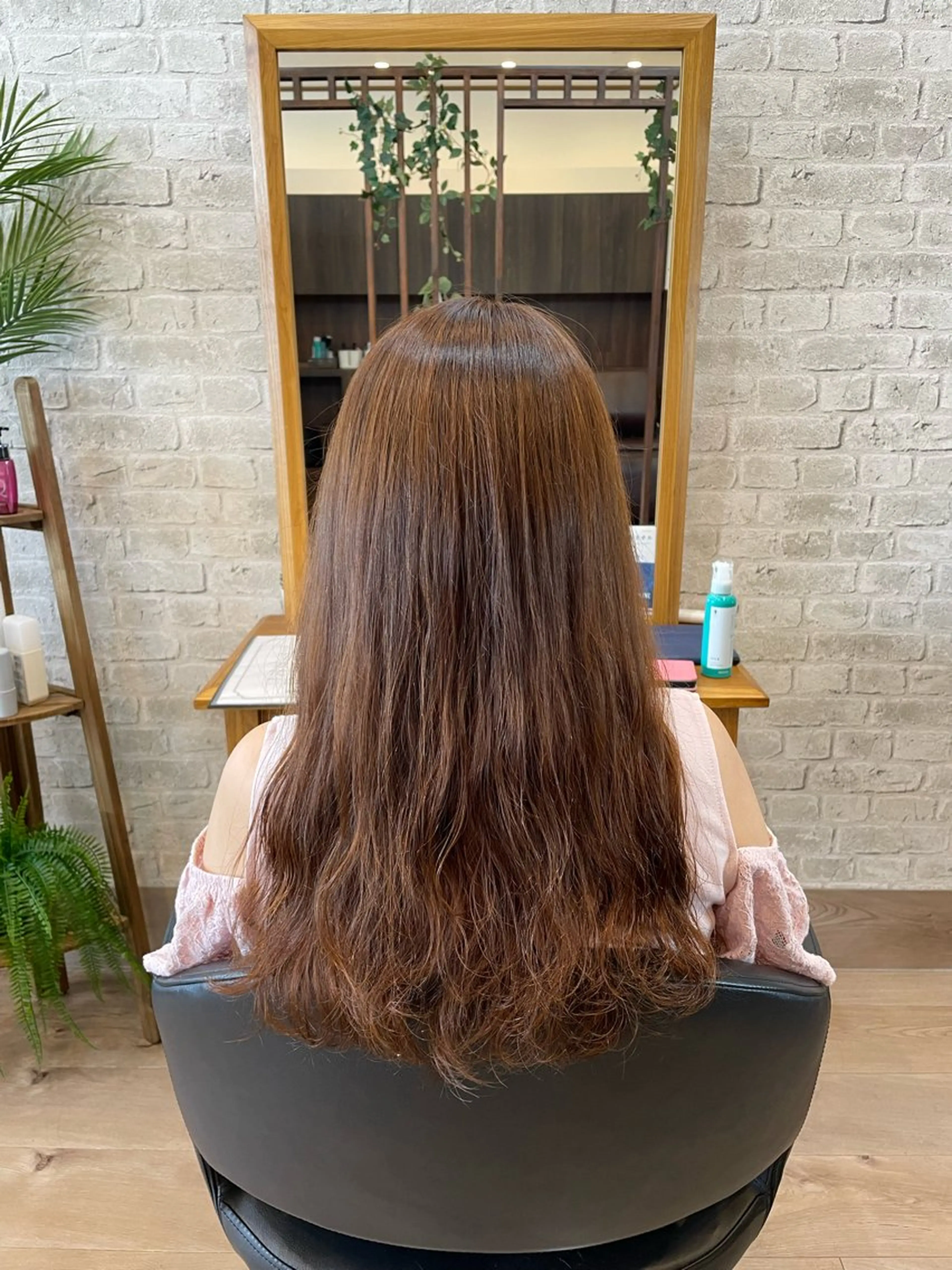 カラー アトレル Ihoのヘアスタイル