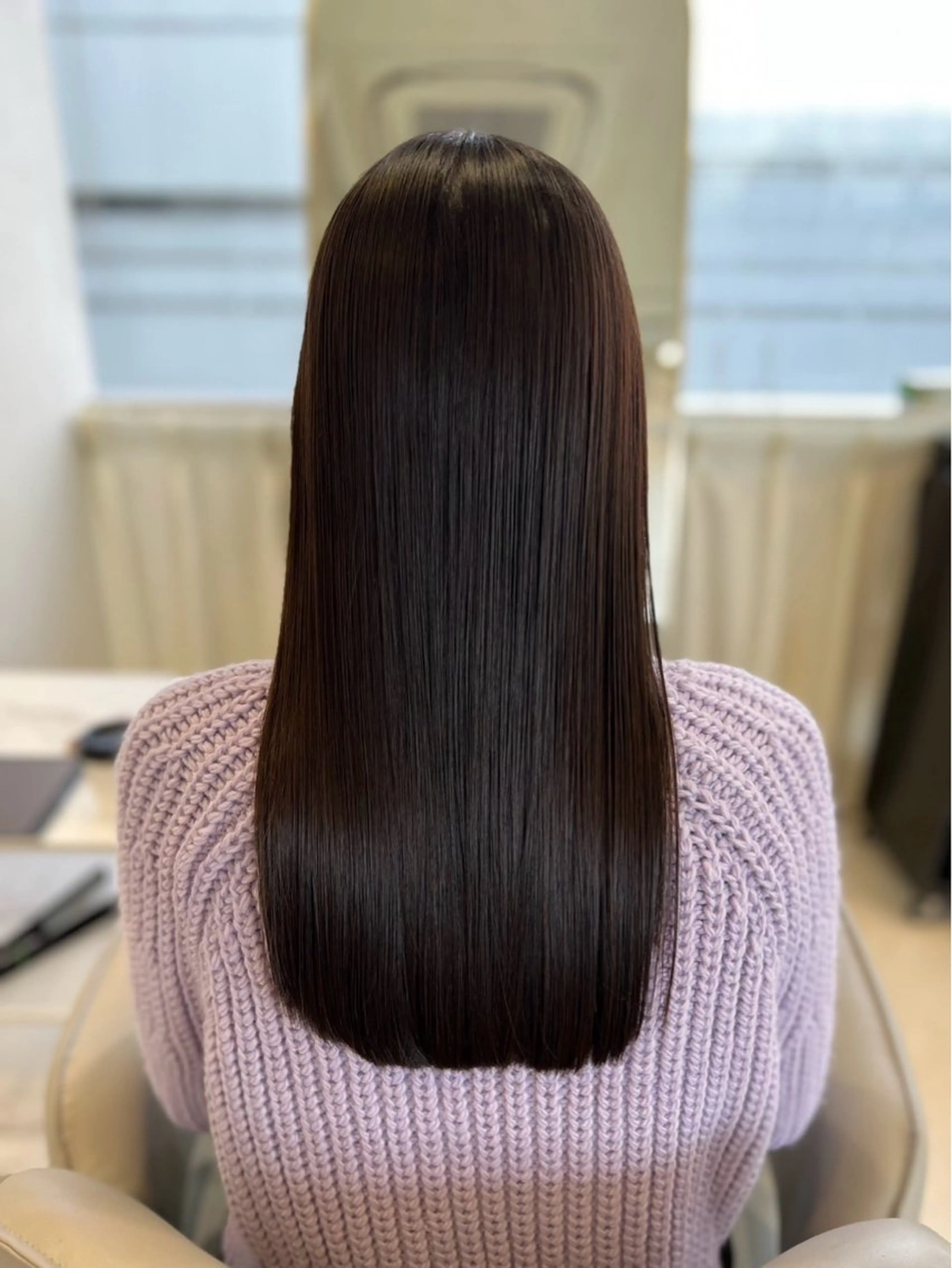 ロング ﾐﾚｲ/ﾐﾙｸﾃｨｰ ｶﾗｰ/梅田美容室のヘアスタイル